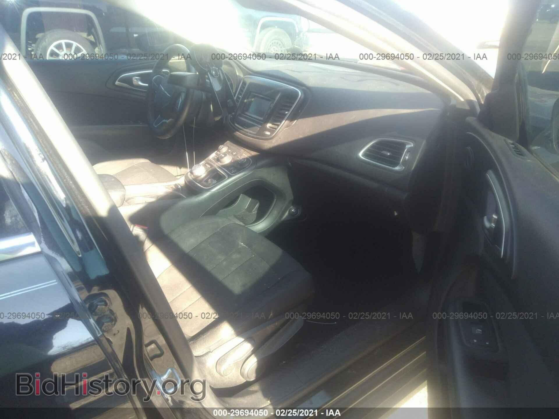 2016 CHRYSLER 200 - VIN: 1C3CCCAB3GN120110 - Фото 5