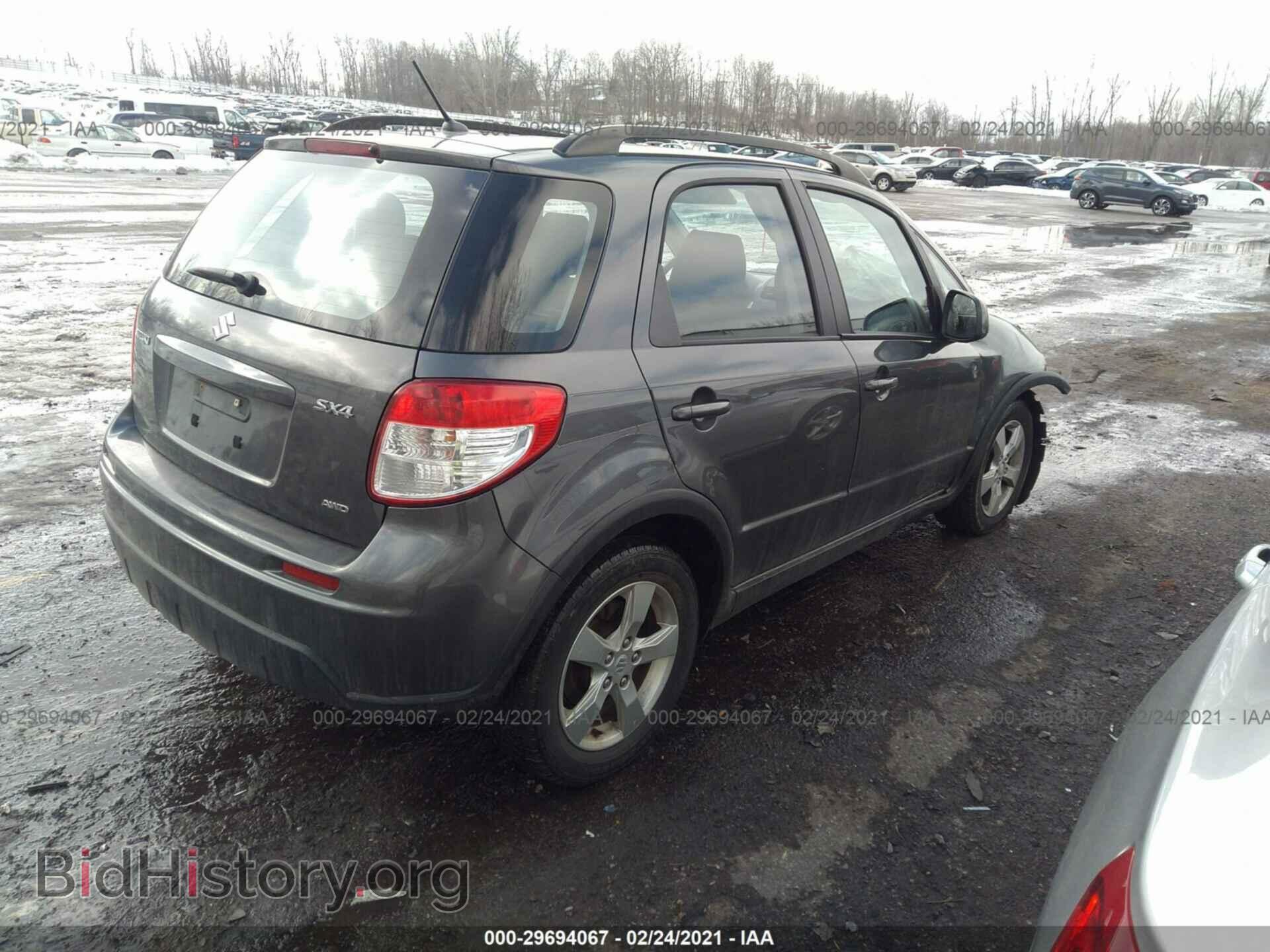 2011 SUZUKI SX4 - VIN: JS2YB5A39B6300841 - Photo 4