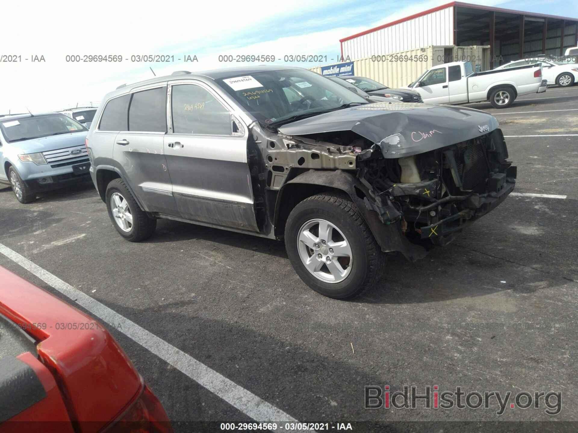 Photo 1J4RR4GG0BC622987 - JEEP GRAND CHEROKEE 2011