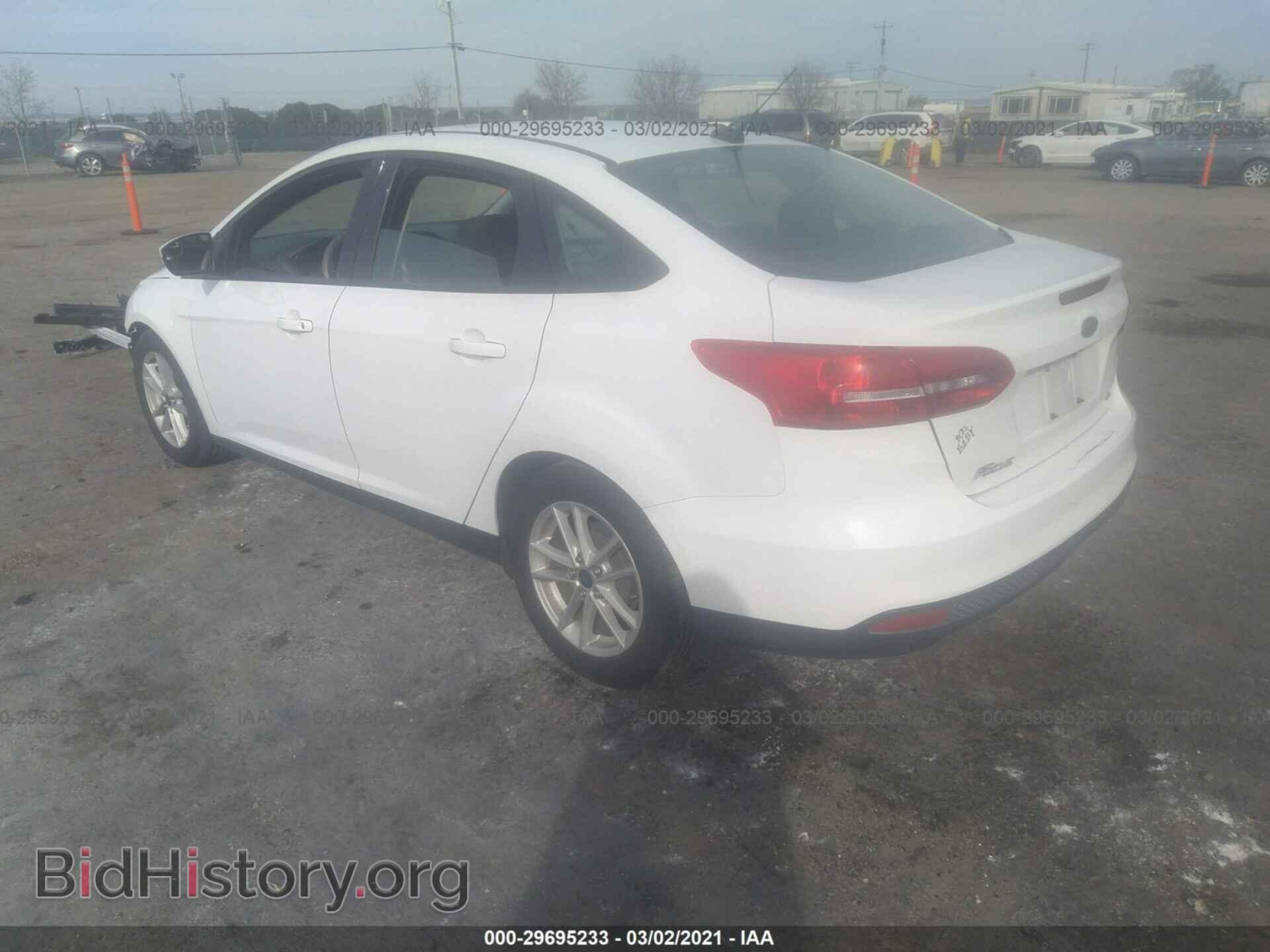 2017 FORD FOCUS - VIN: 1FADP3F22HL245972 - Фото 3