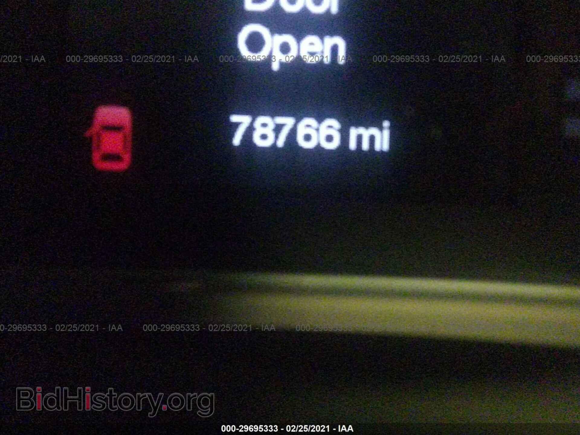2015 CHRYSLER 200 - VIN: 1C3CCCAB9FN688800 - Фото 7