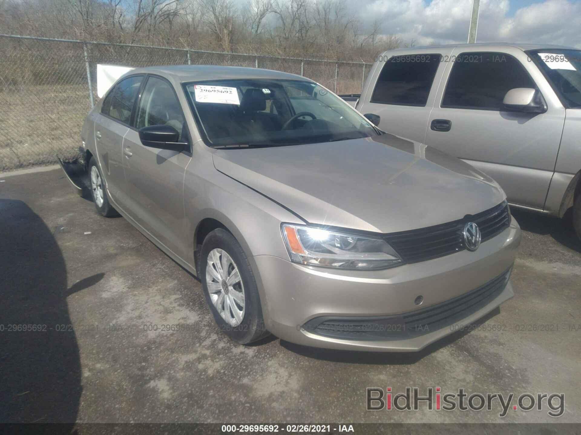 Photo 3VW2K7AJ2EM209969 - VOLKSWAGEN JETTA SEDAN 2014