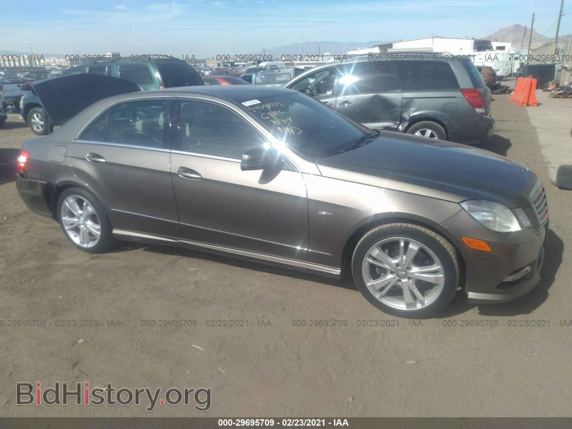Photo WDDHF5KB5CA535746 - MERCEDES-BENZ E-CLASS 2012