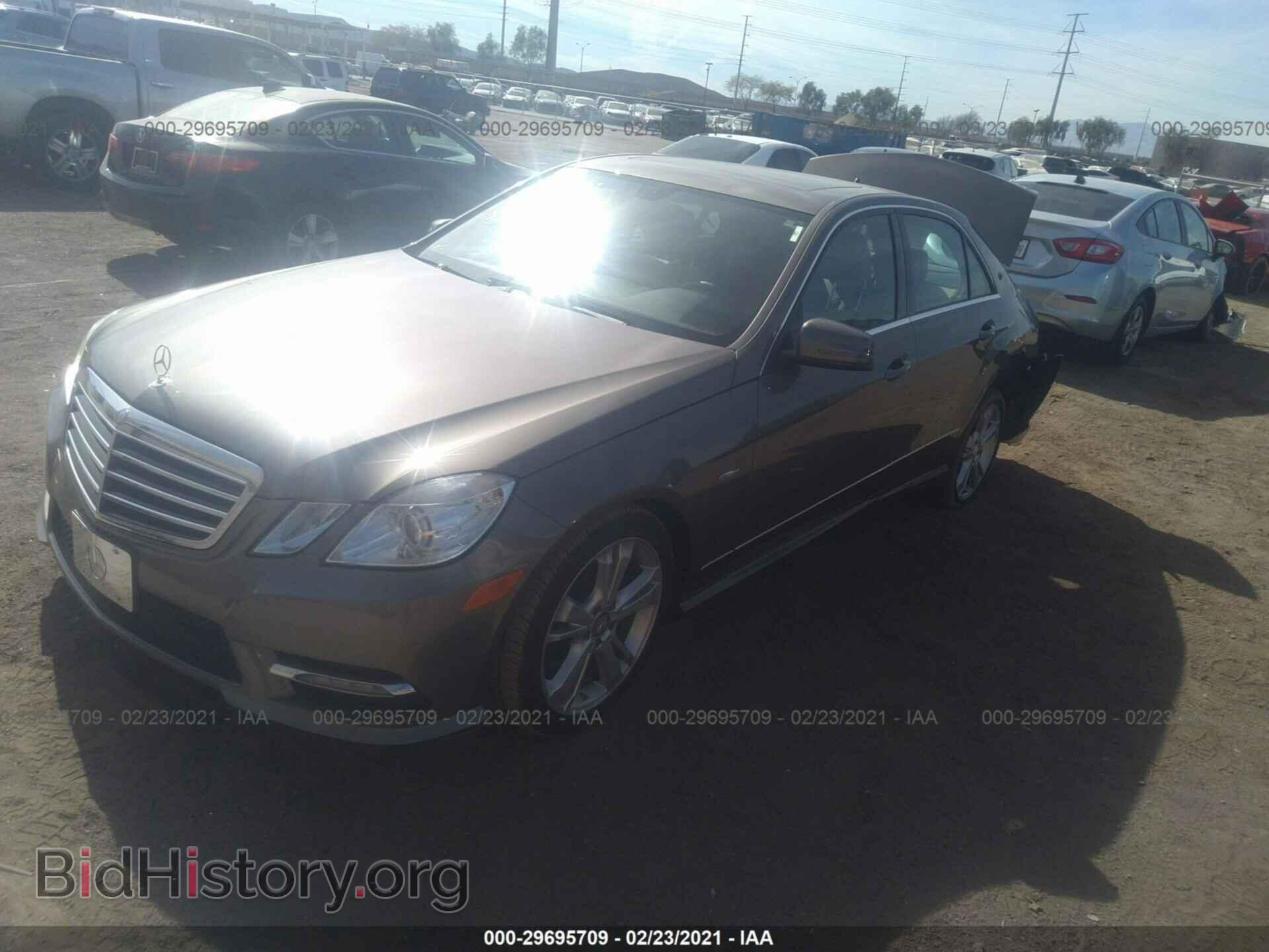 2012 MERCEDES-BENZ E-CLASS - VIN: WDDHF5KB5CA535746 - Фото 2
