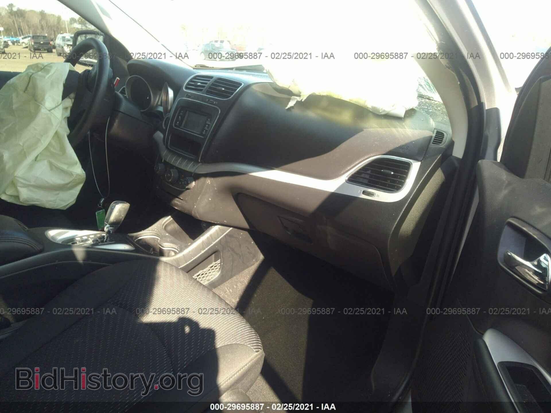 2018 DODGE JOURNEY - VIN: 3C4PDCAB3JT518936 - Photo 5