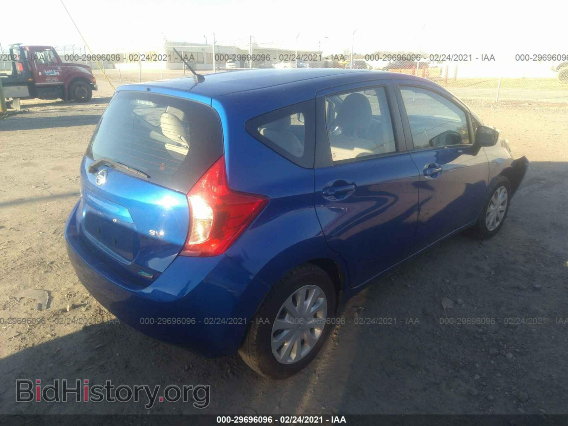 2015 NISSAN VERSA NOTE - VIN: 3N1CE2CP8FL352700 - Фото 4