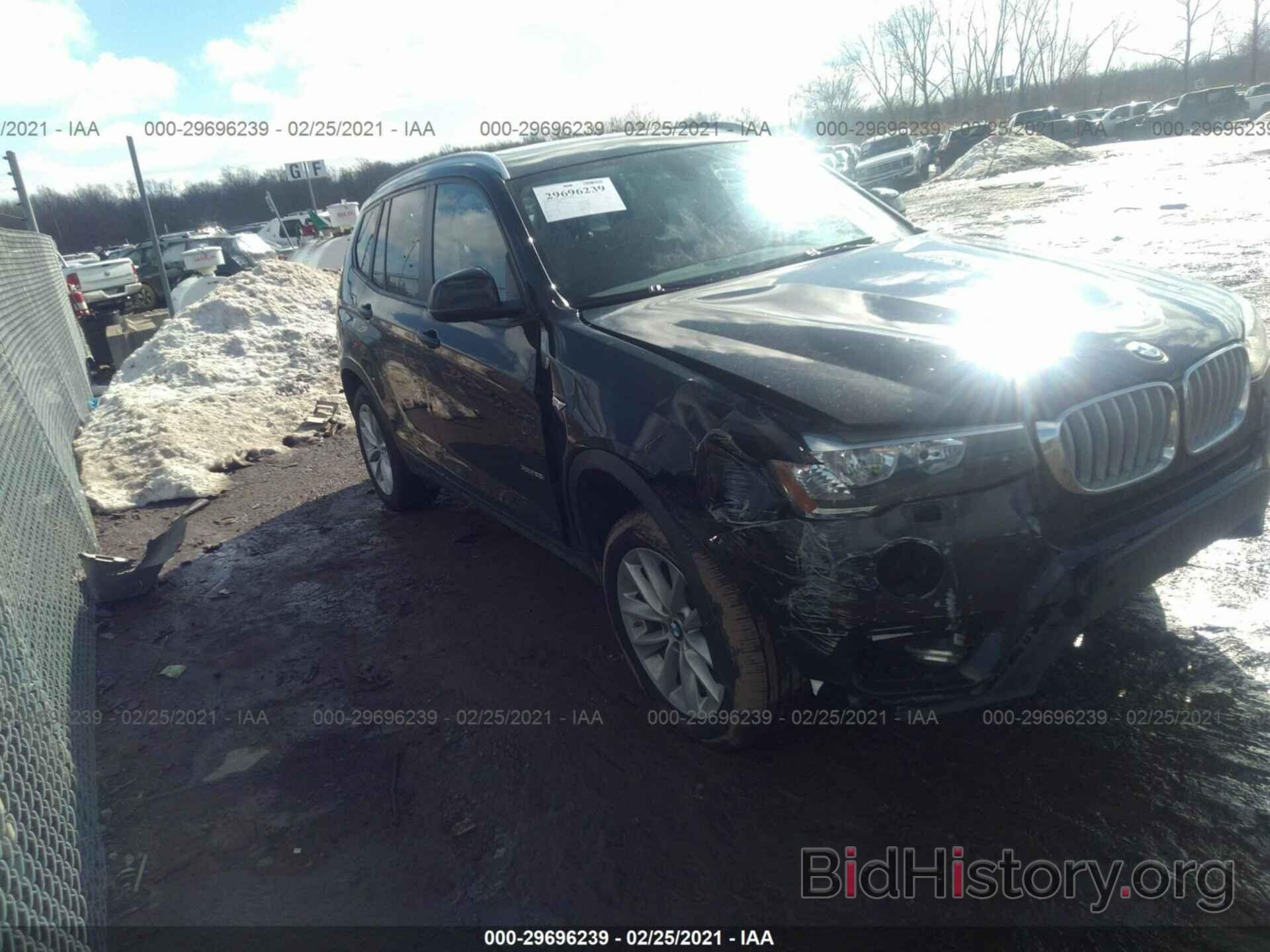 Photo 5UXWX9C30H0W79018 - BMW X3 2017