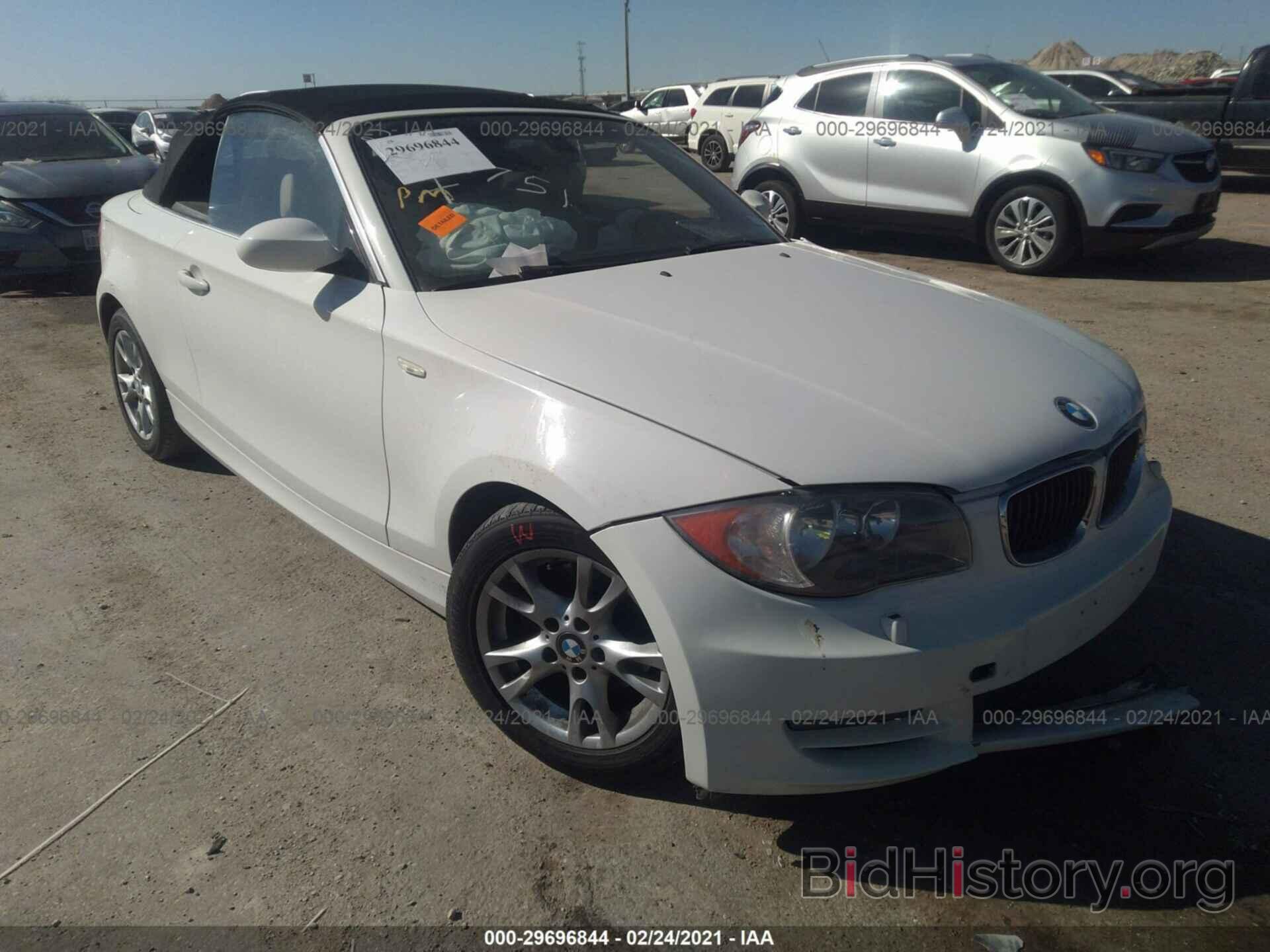 Photo WBAUN13528VH80422 - BMW 1 SERIES 2008