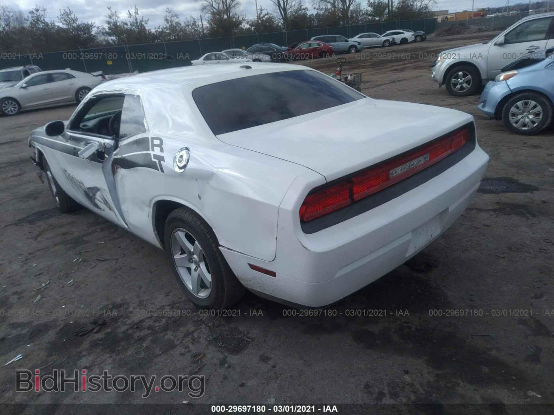 2010 DODGE CHALLENGER - VIN: 2B3CJ4DV0AH261344 - Photo 3