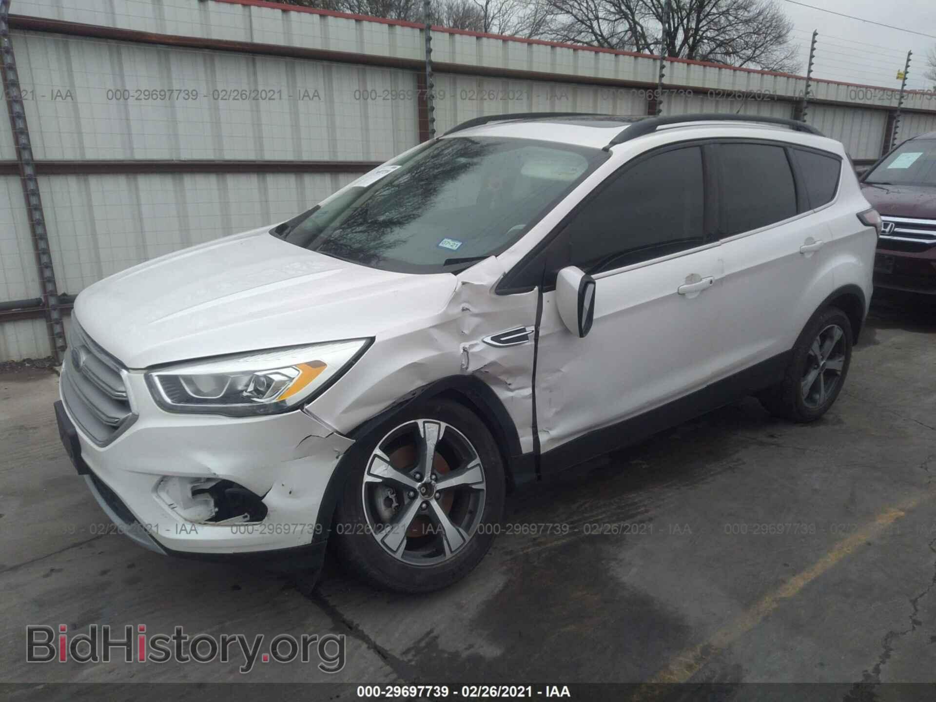 2017 FORD ESCAPE - VIN: 1FMCU0G98HUB88935 - Фото 2