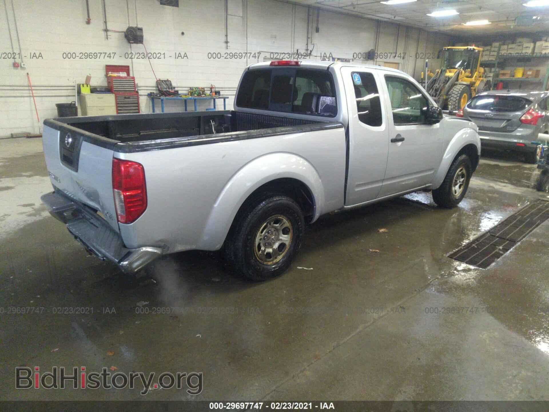 2007 NISSAN FRONTIER - VIN: 1N6BD06T07C437355 - Фото 4