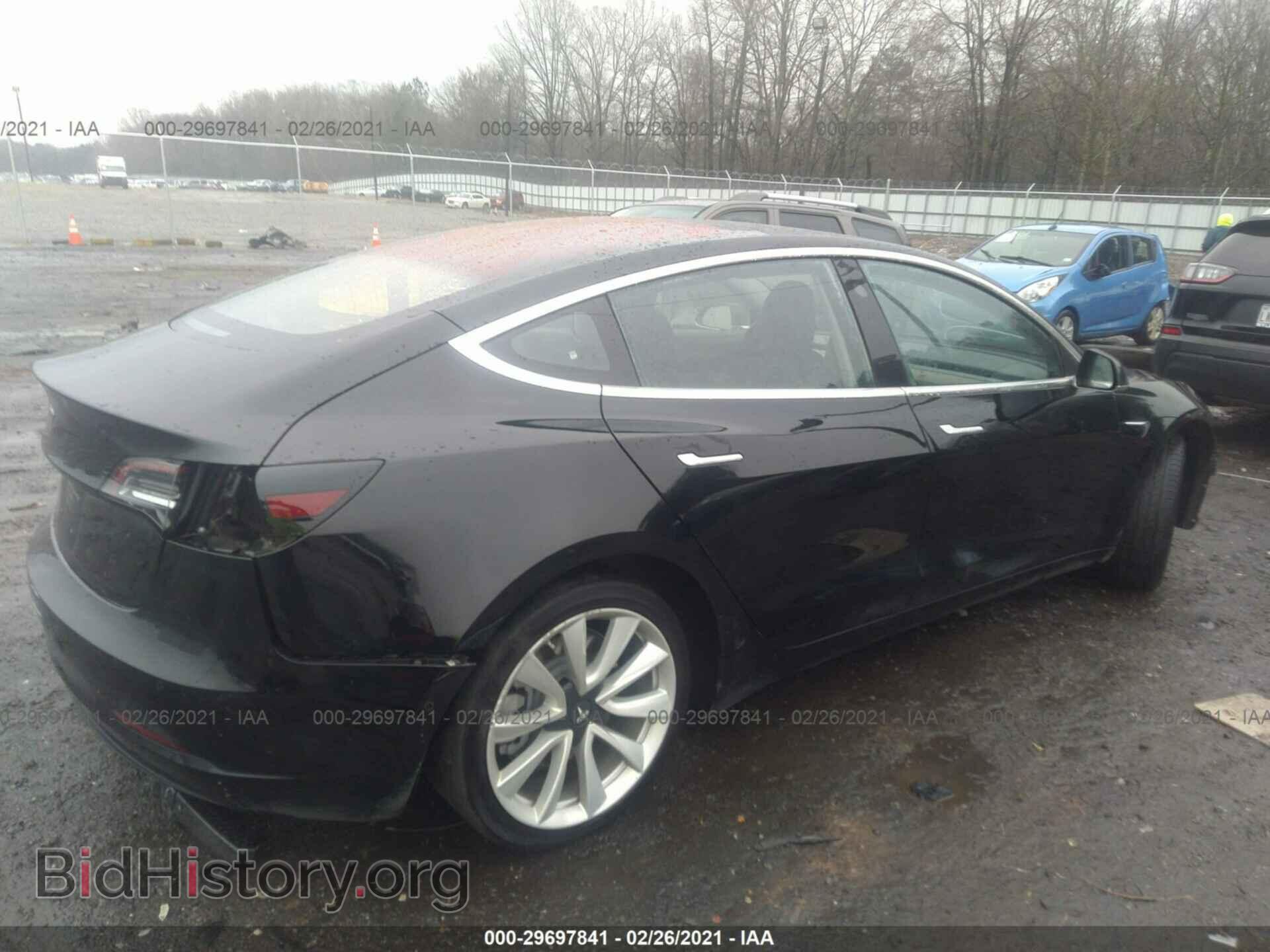 2018 TESLA MODEL 3 - VIN: 5YJ3E1EA0JF179360 - Photo 4