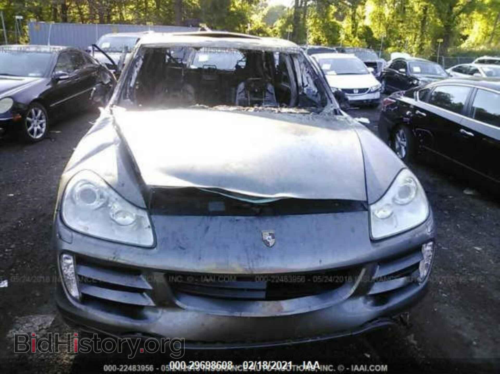 2009 PORSCHE CAYENNE - VIN: WP1AA29P49LA09520 - Фото 6