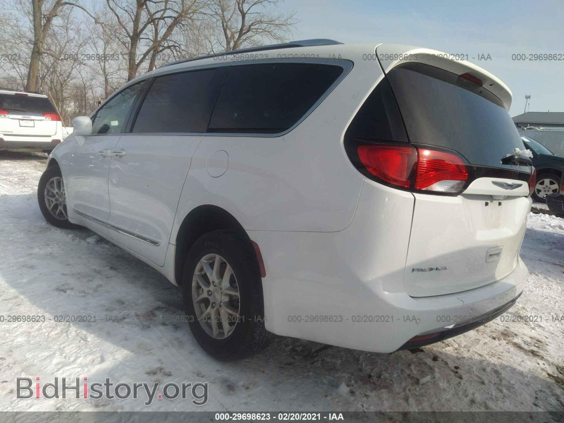 2020 CHRYSLER PACIFICA - VIN: 2C4RC1BG9LR131128 - Фото 3