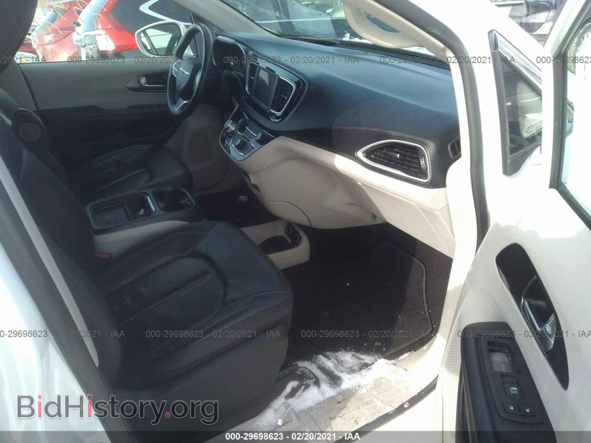 2020 CHRYSLER PACIFICA - VIN: 2C4RC1BG9LR131128 - Фото 5