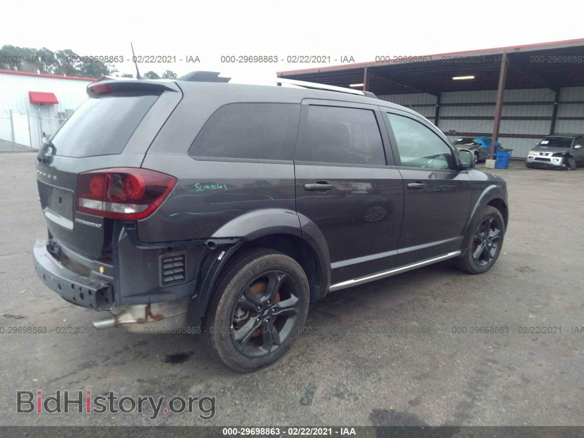 2020 DODGE JOURNEY - VIN: 3C4PDCGB1LT263570 - Фото 4
