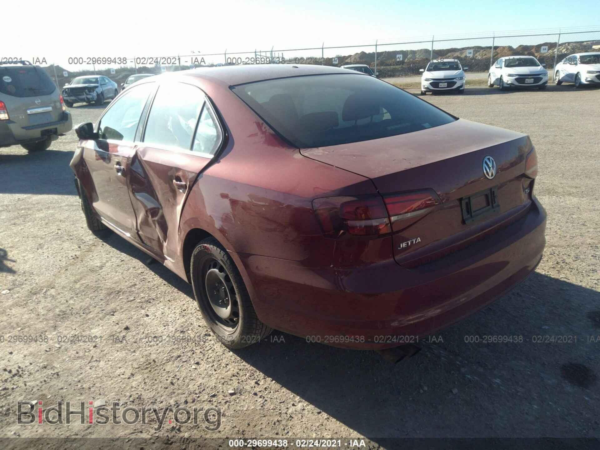 2017 VOLKSWAGEN JETTA - VIN: 3VW2B7AJ6HM410102 - Фото 3