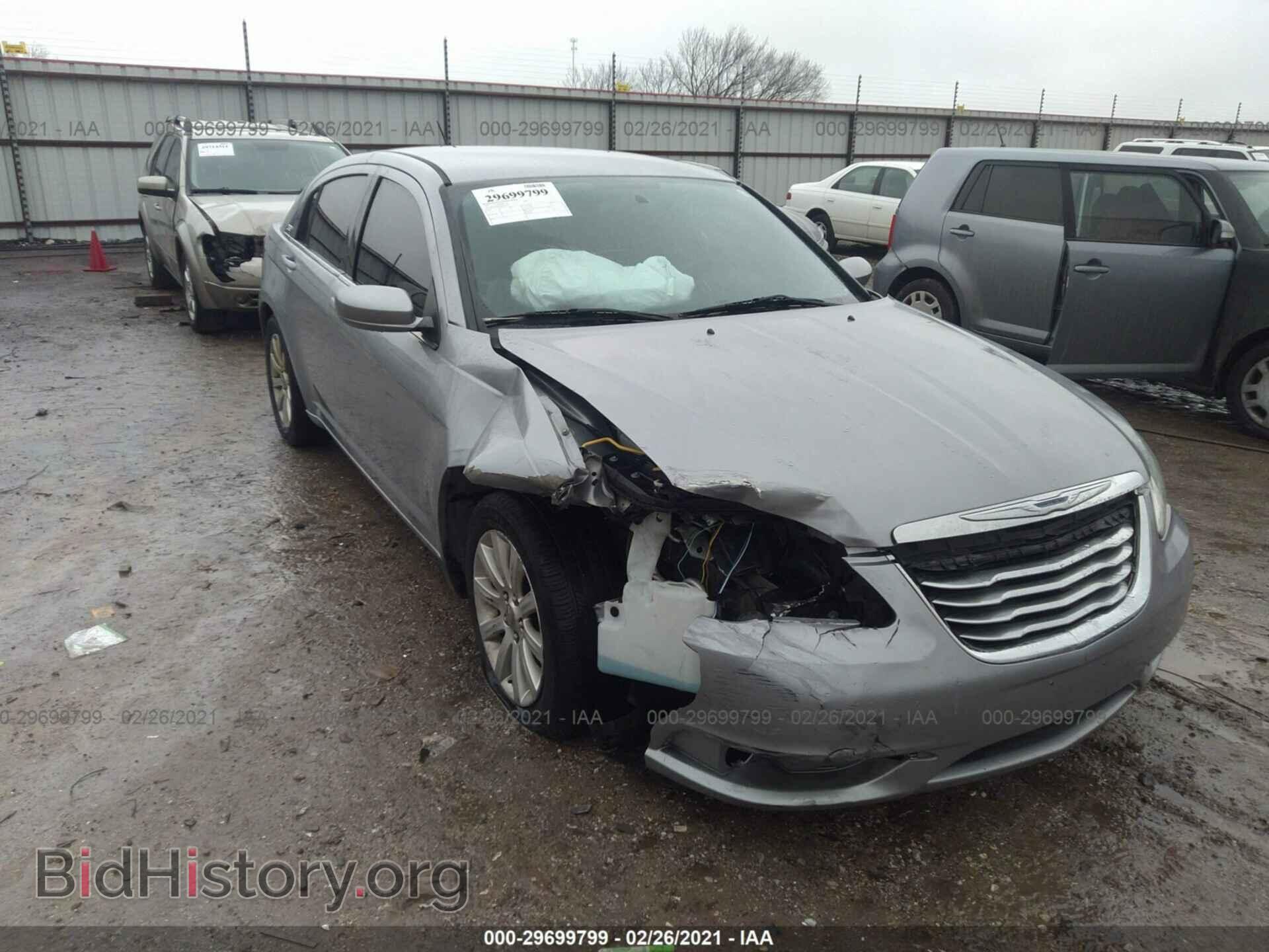 Photo 1C3CCBBB2DN762919 - CHRYSLER 200 2013