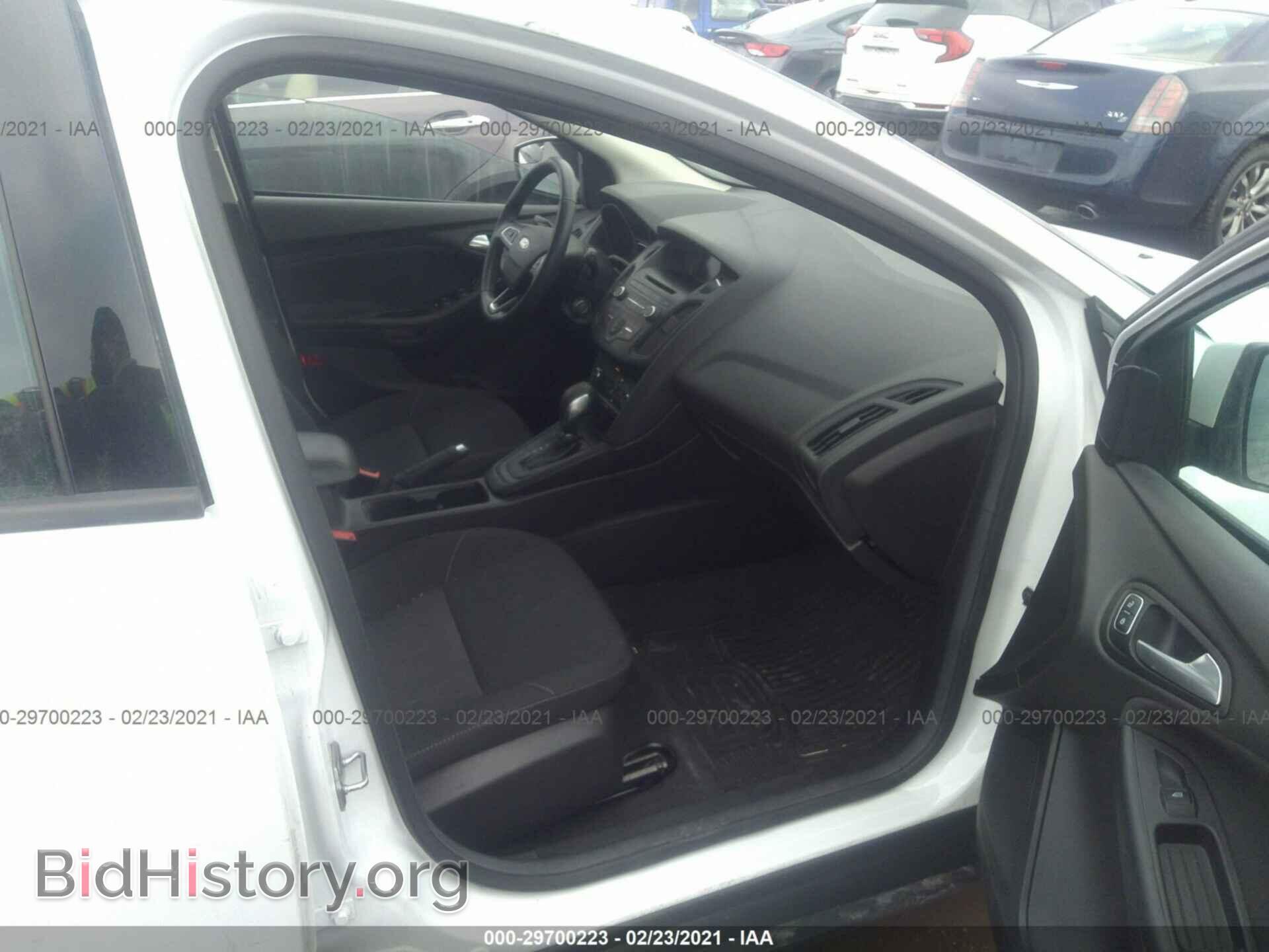 2017 FORD FOCUS - VIN: 1FADP3K26HL204279 - Фото 5