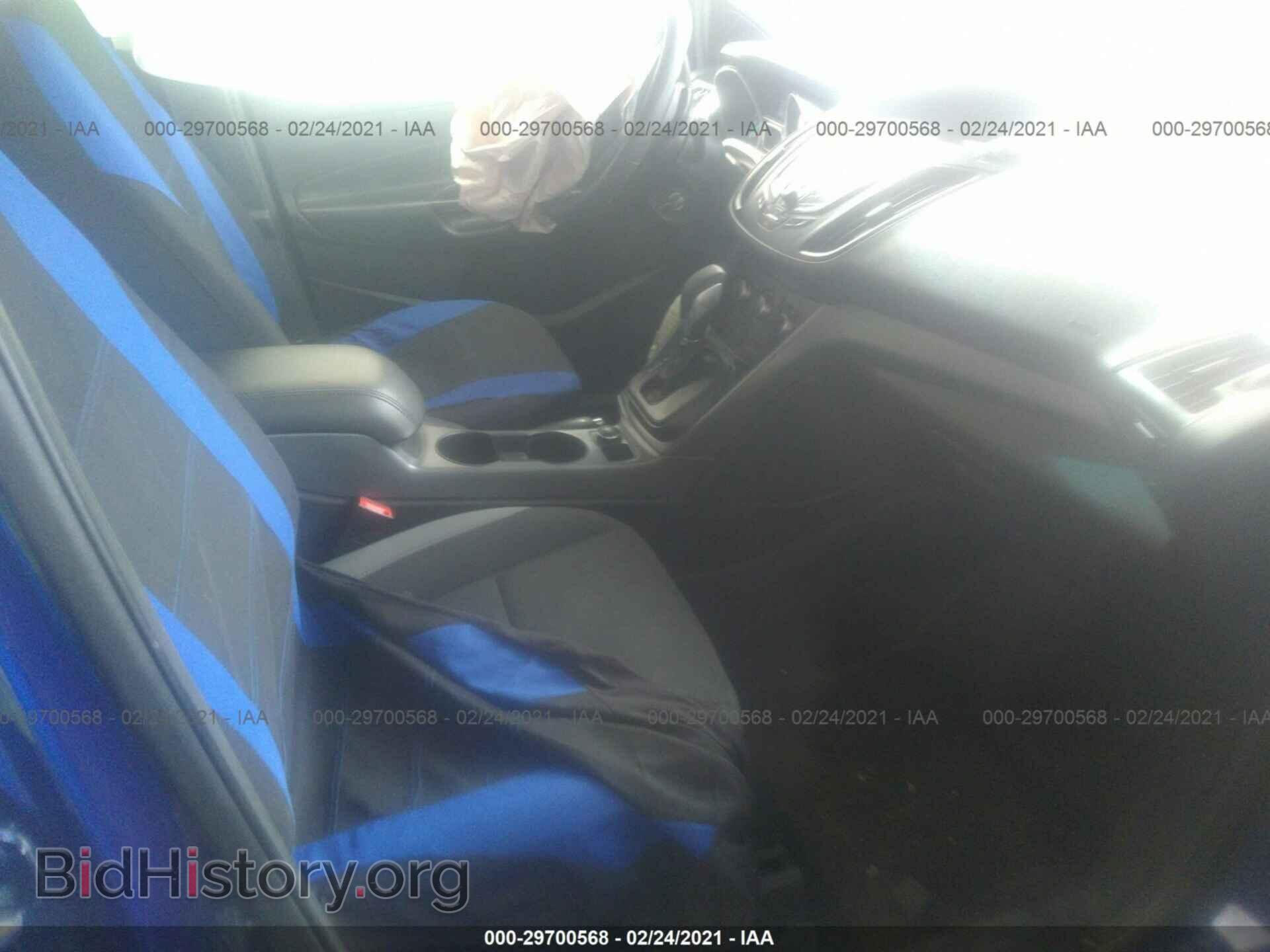 2014 FORD ESCAPE - VIN: 1FMCU0F77EUC41636 - Photo 5