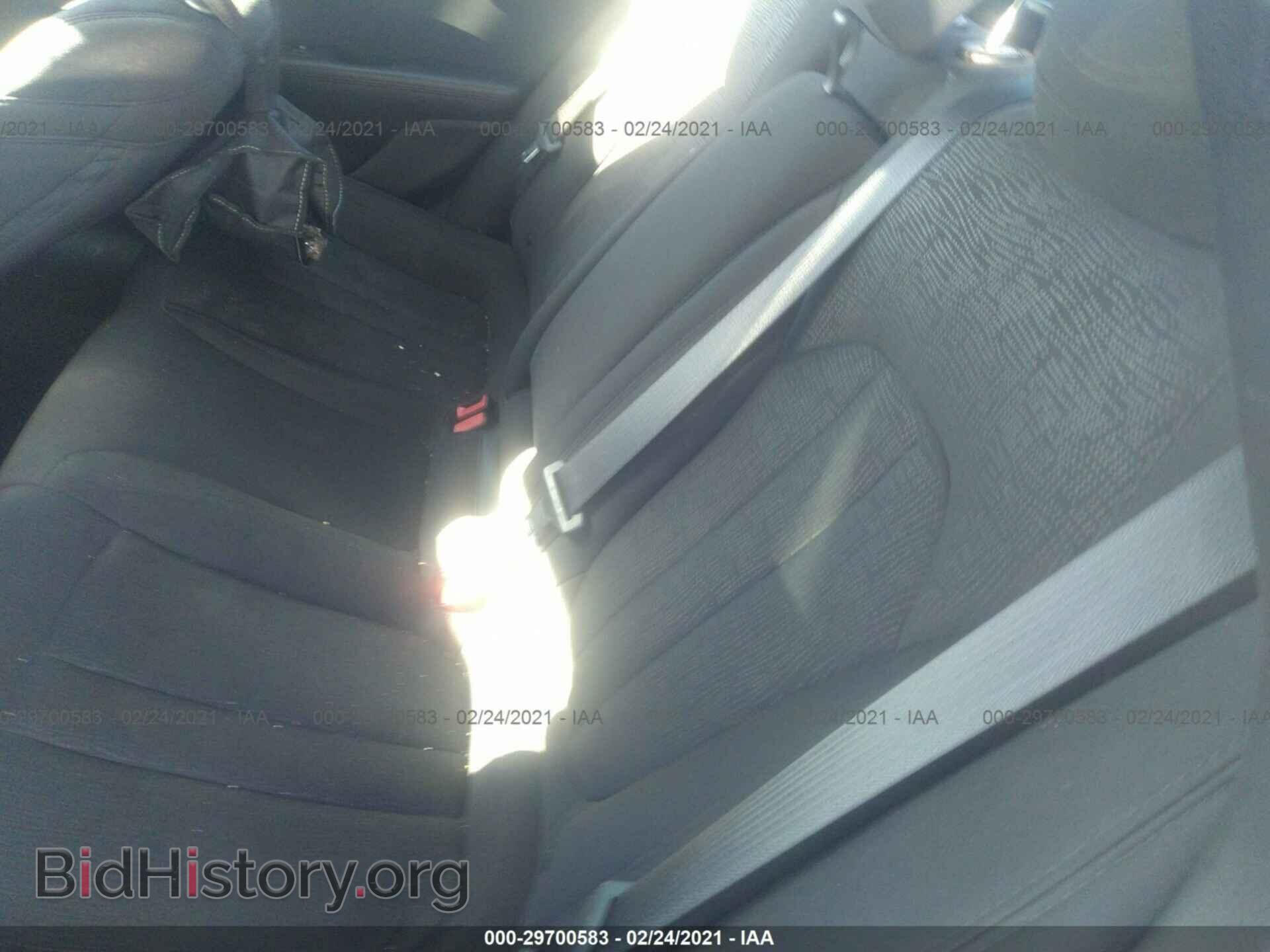 2016 CHRYSLER 200 - VIN: 1C3CCCAB1GN155681 - Photo 8