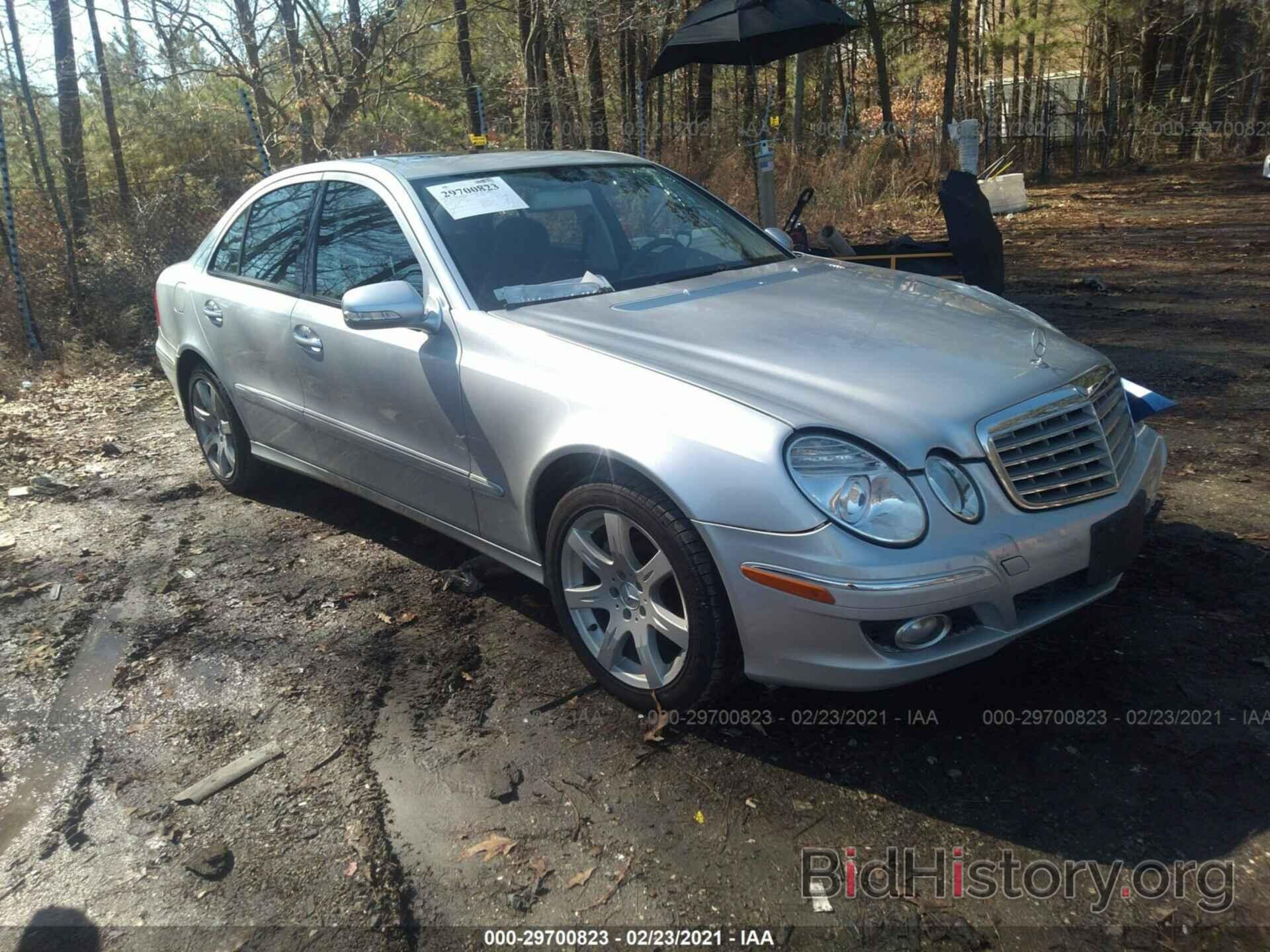 Photo WDBUF56X07B019405 - MERCEDES-BENZ E-CLASS 2007