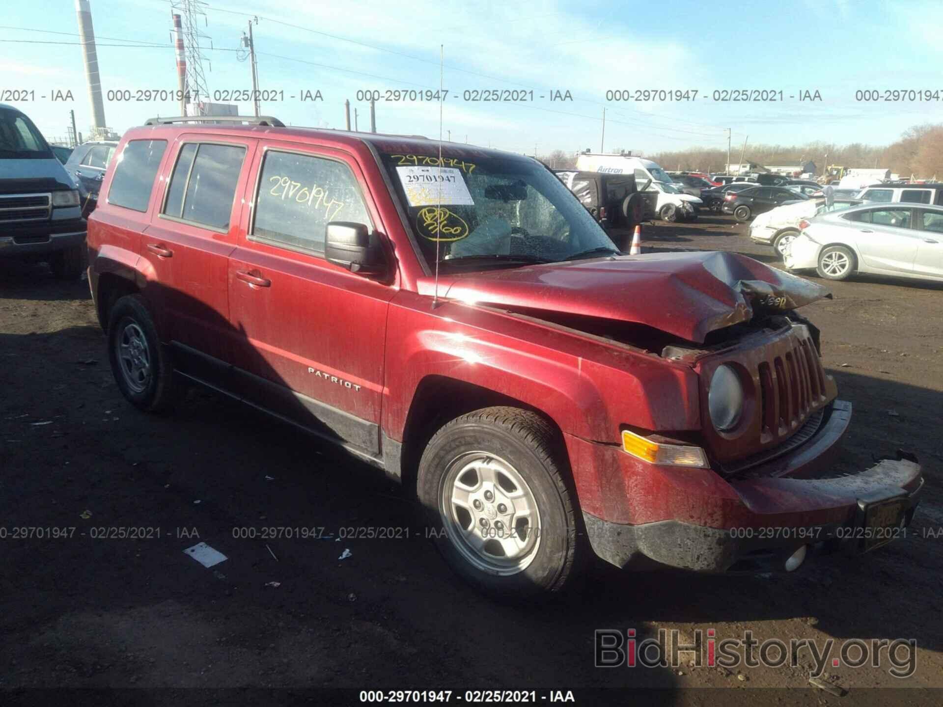 Photo 1C4NJPBA3FD240503 - JEEP PATRIOT 2015