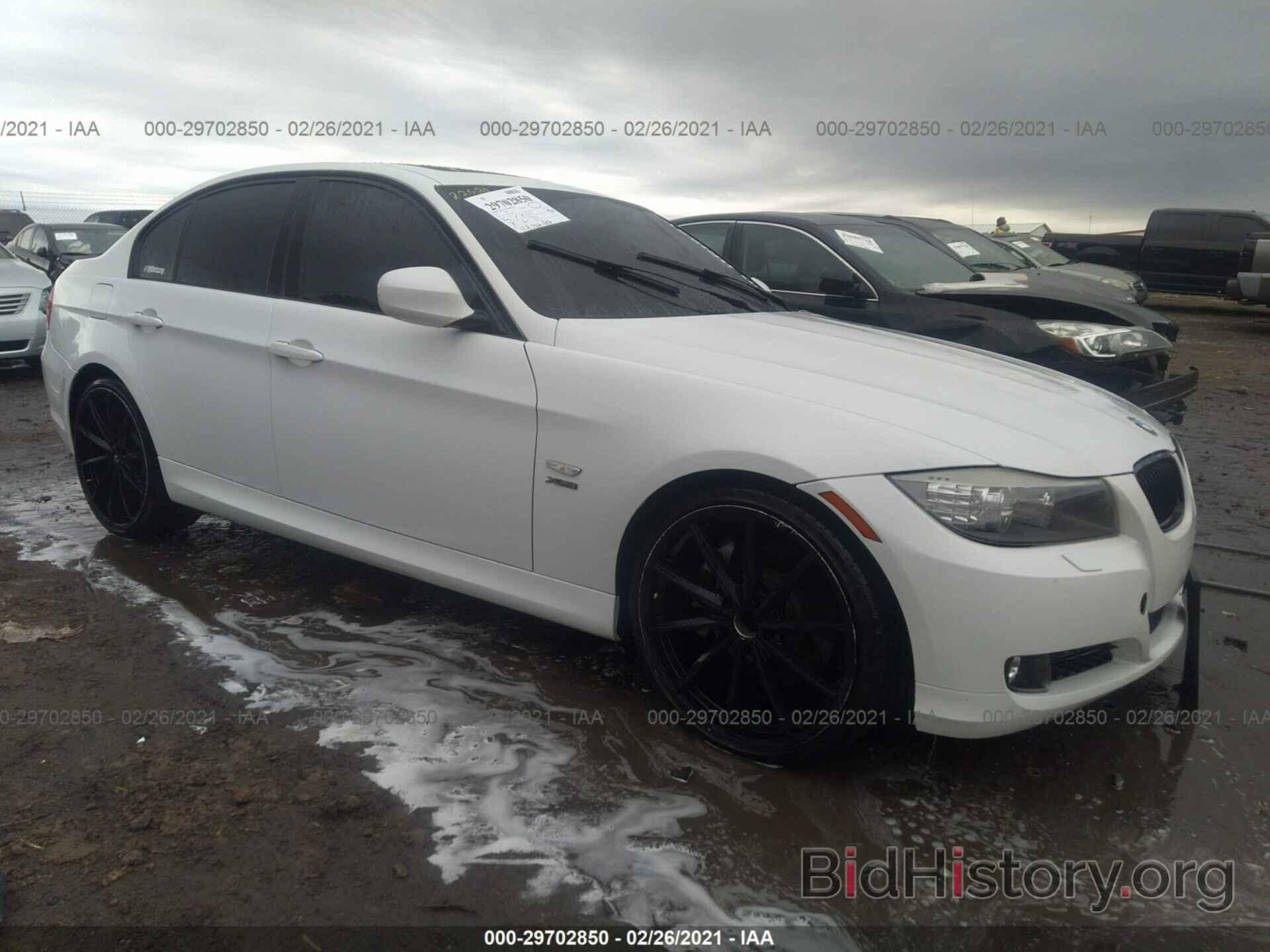 Photo WBAPL5C59BA919421 - BMW 3 SERIES 2011