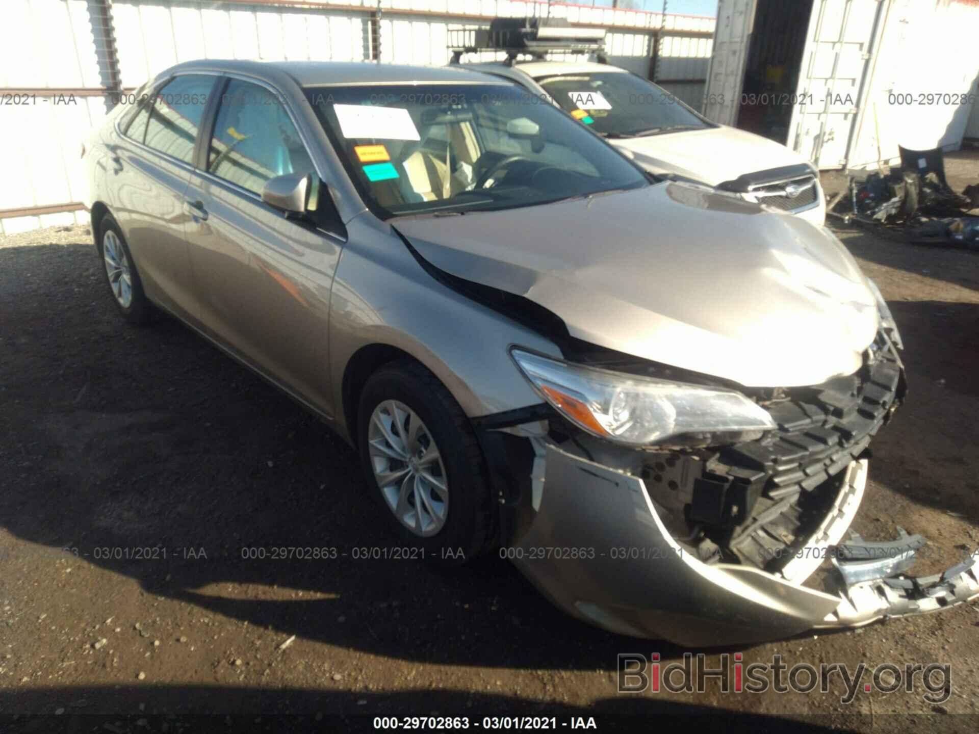 Photo 4T4BF1FK3FR454090 - TOYOTA CAMRY 2015