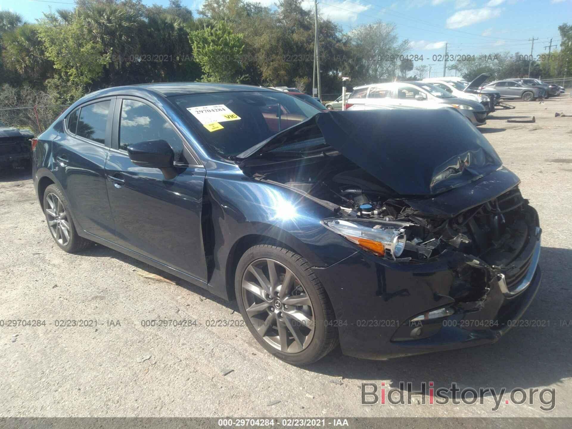 Photo 3MZBN1V36JM260496 - MAZDA MAZDA3 4-DOOR 2018