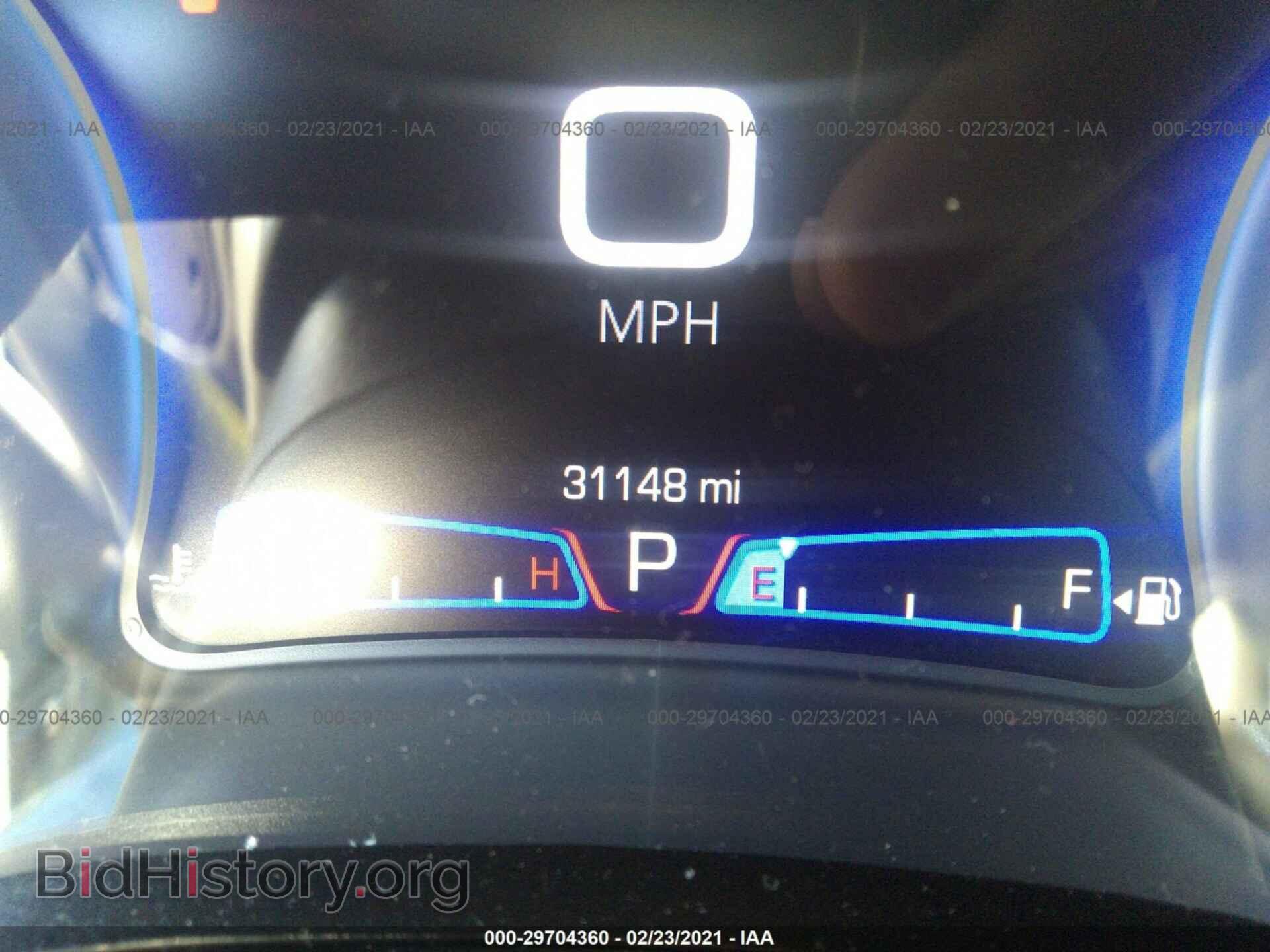 2019 CHRYSLER 300 - VIN: 2C3CCABG2KH517209 - Фото 7