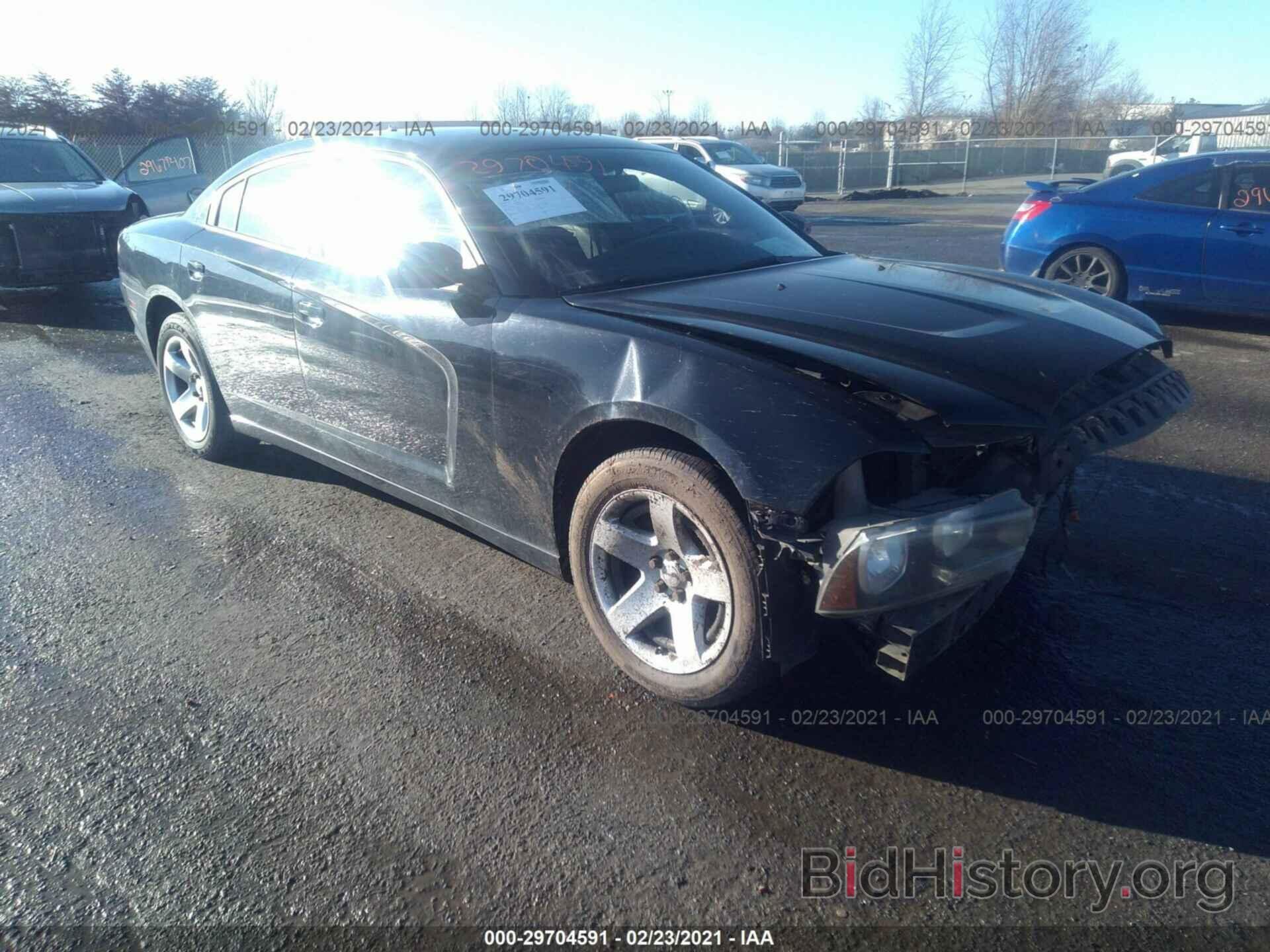 Photo 2C3CDXAT5DH619752 - DODGE CHARGER 2013
