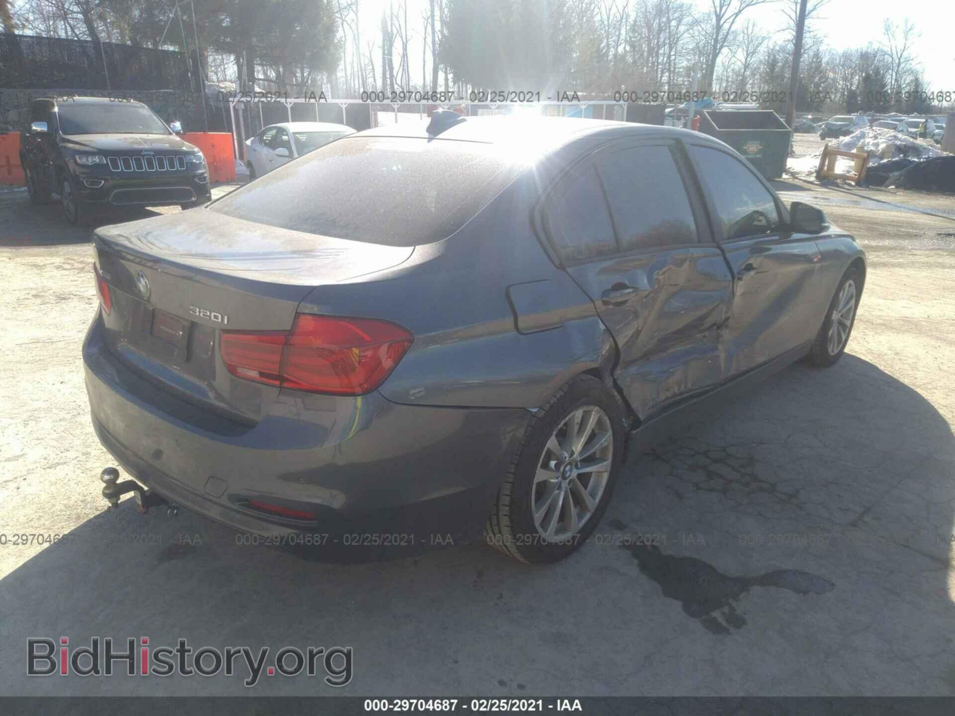 2016 BMW 3 SERIES - VIN: WBA8E5G59GNU22040 - Фото 4