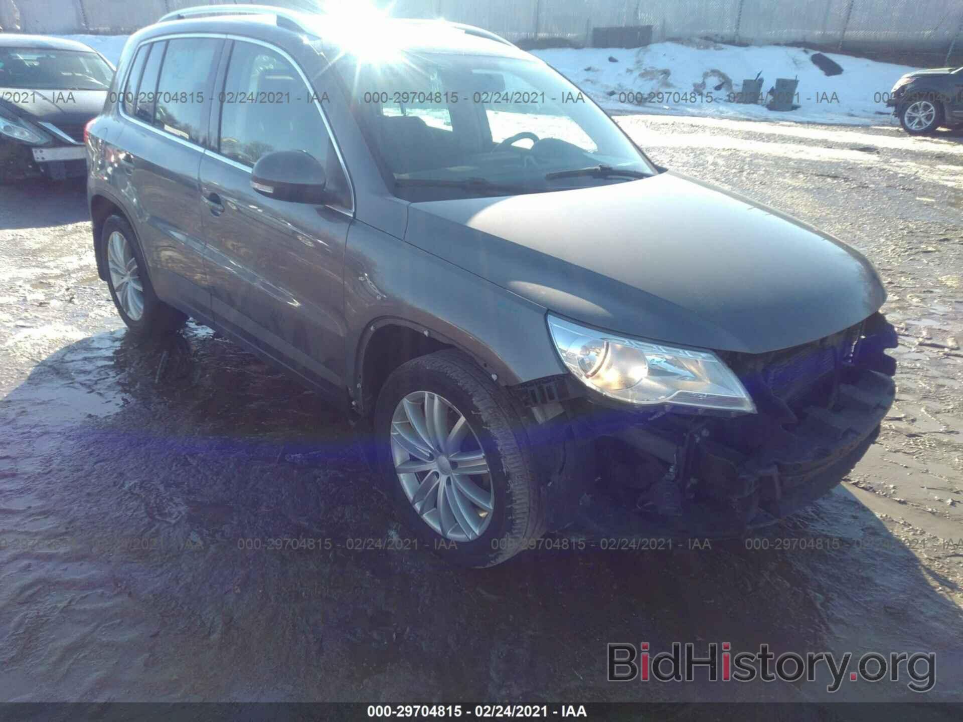 Photo WVGBV7AX6BW533318 - VOLKSWAGEN TIGUAN 2011