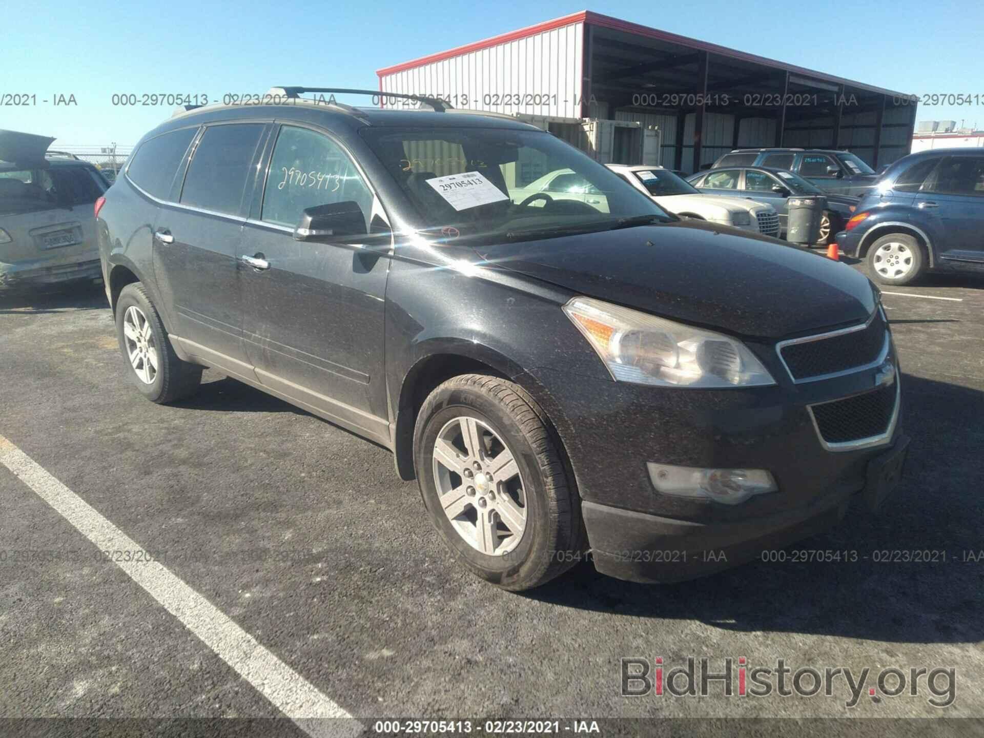 Photo 1GNKRJED1BJ157363 - CHEVROLET TRAVERSE 2011