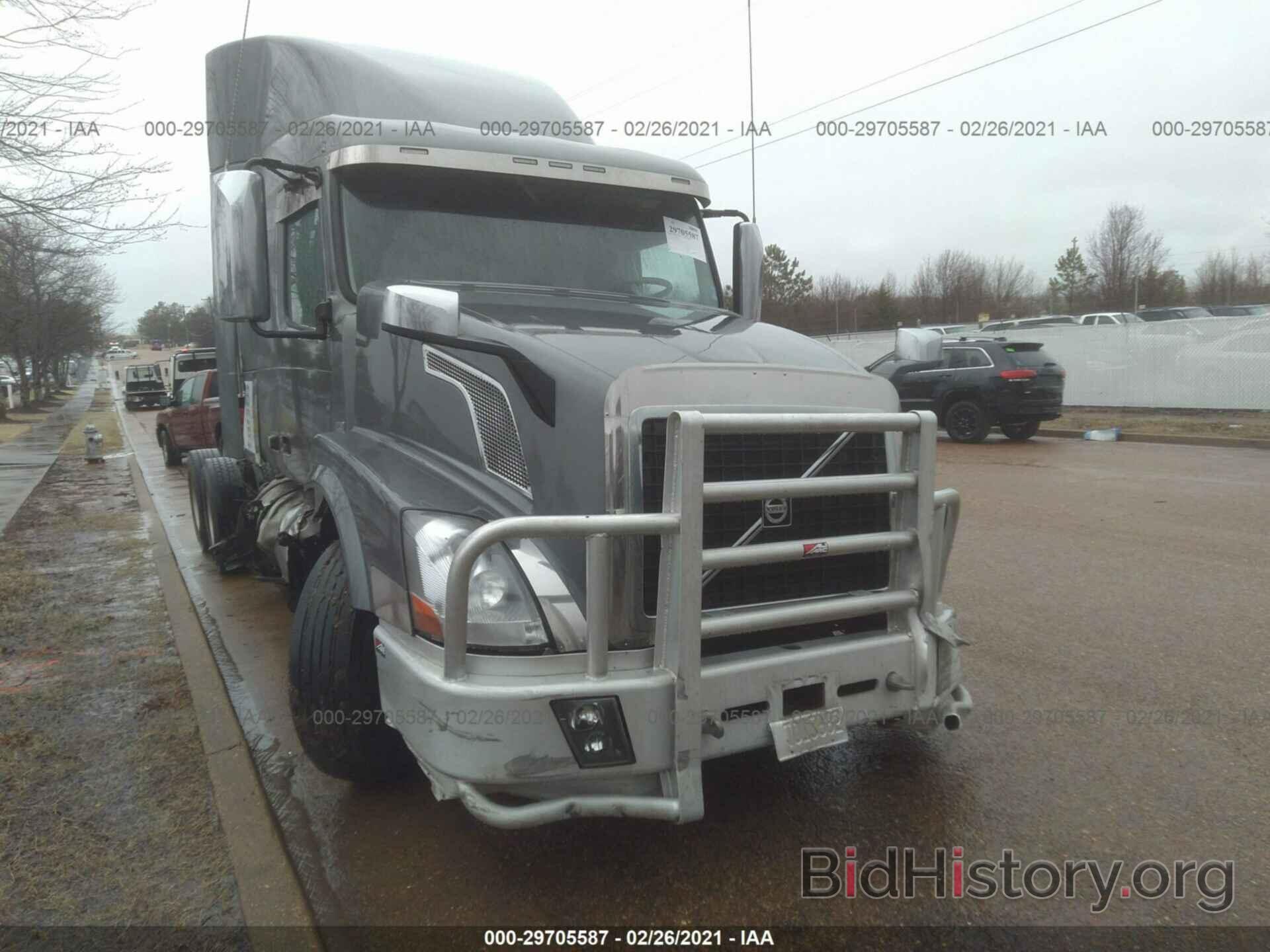 Photo 4V4NC9EH2FN912385 - VOLVO VN 2015