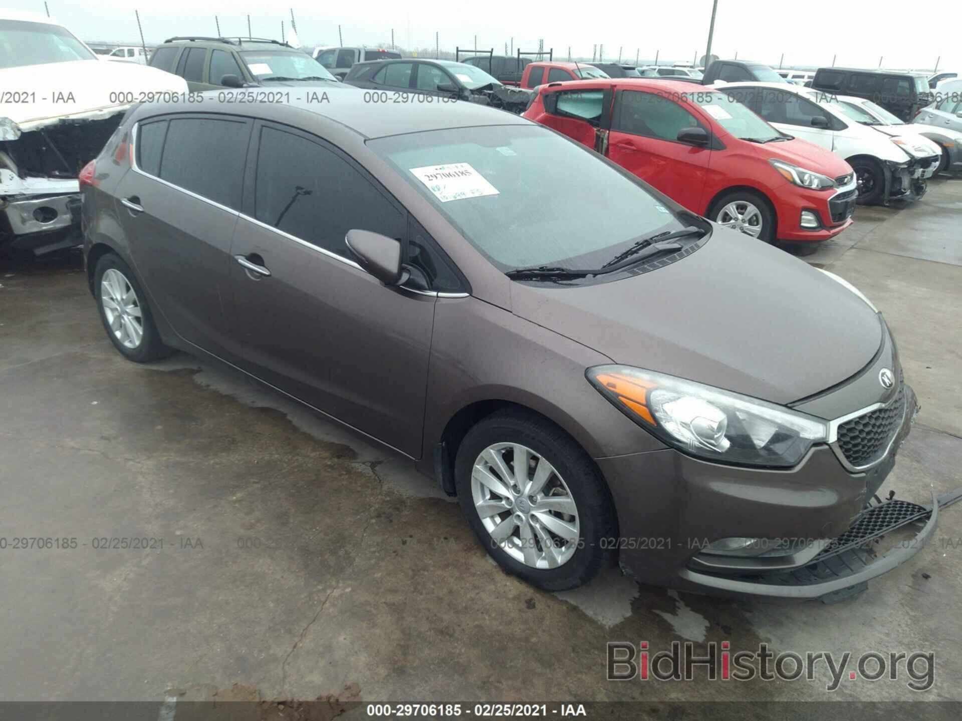 Photo KNAFX5A8XE5232717 - KIA FORTE 5-DOOR 2014