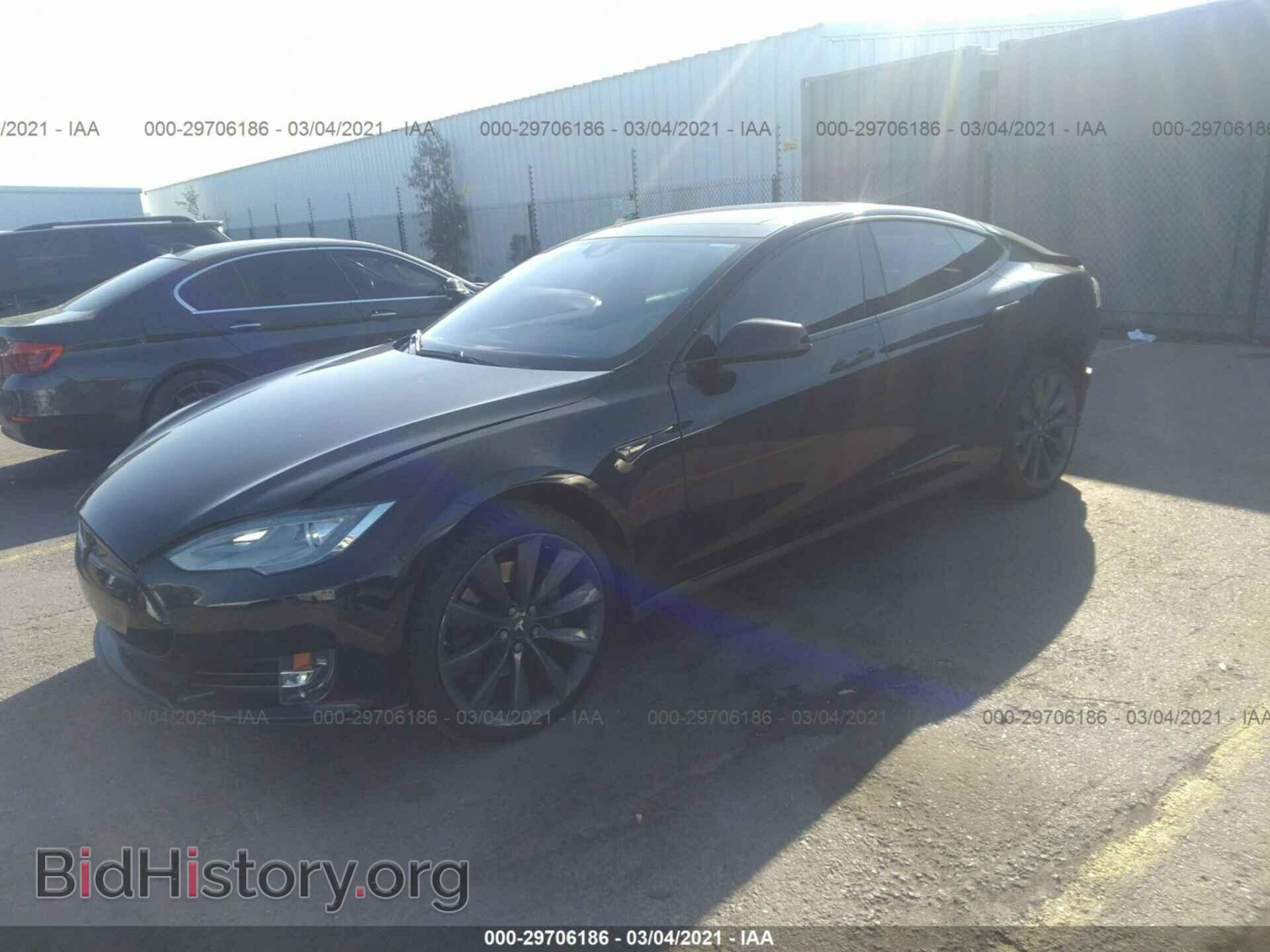 2015 TESLA MODEL S - VIN: 5YJSA1E27FF104484 - Photo 2