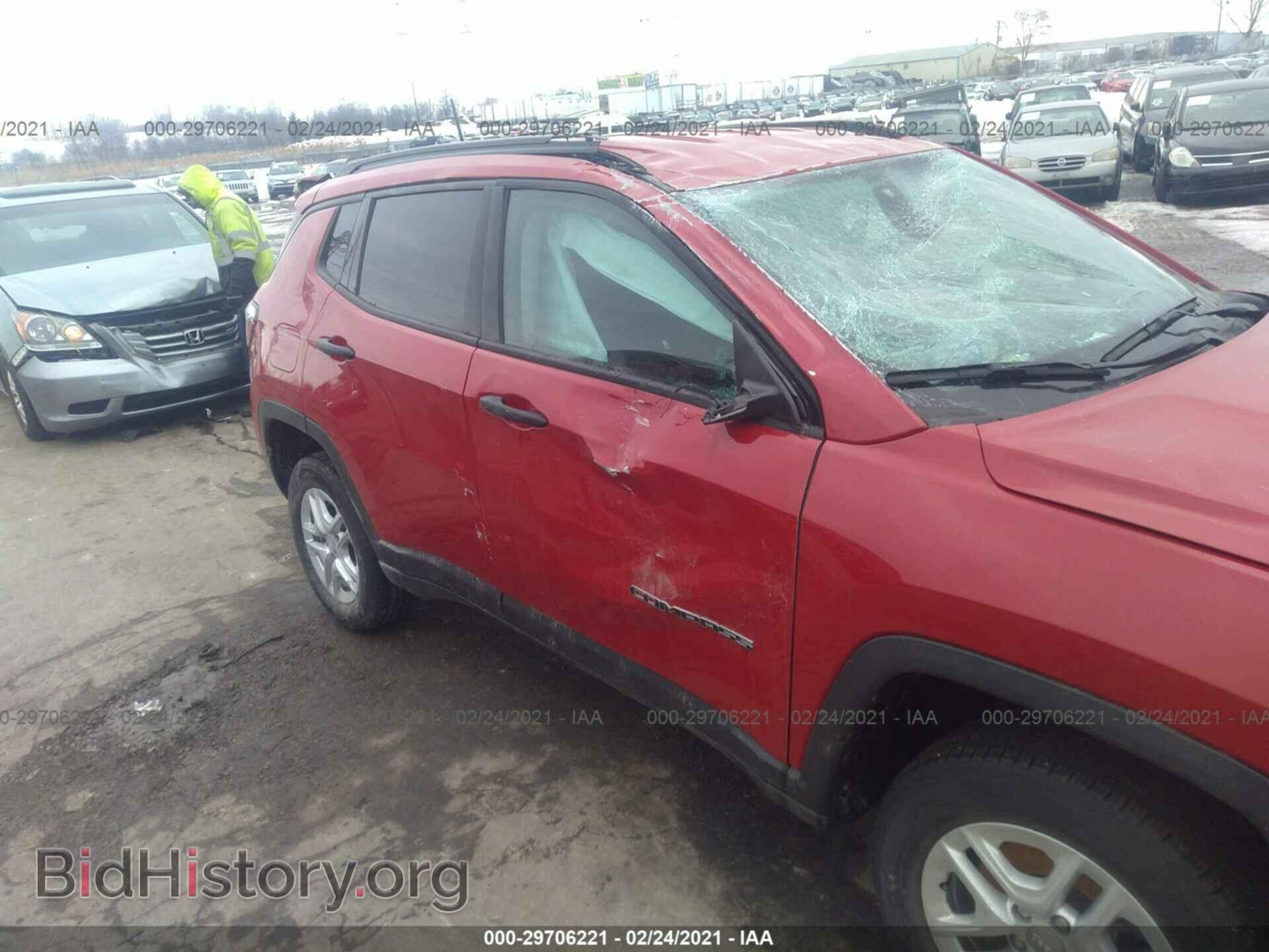 2018 JEEP COMPASS - VIN: 3C4NJDAB1JT479852 - Фото 6