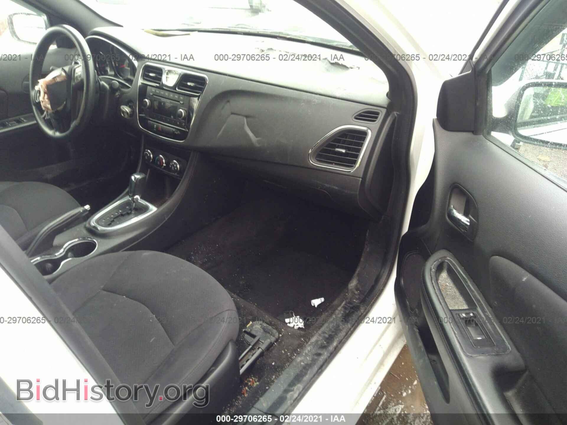 2013 CHRYSLER 200 - VIN: 1C3CCBAB0DN691818 - Фото 5