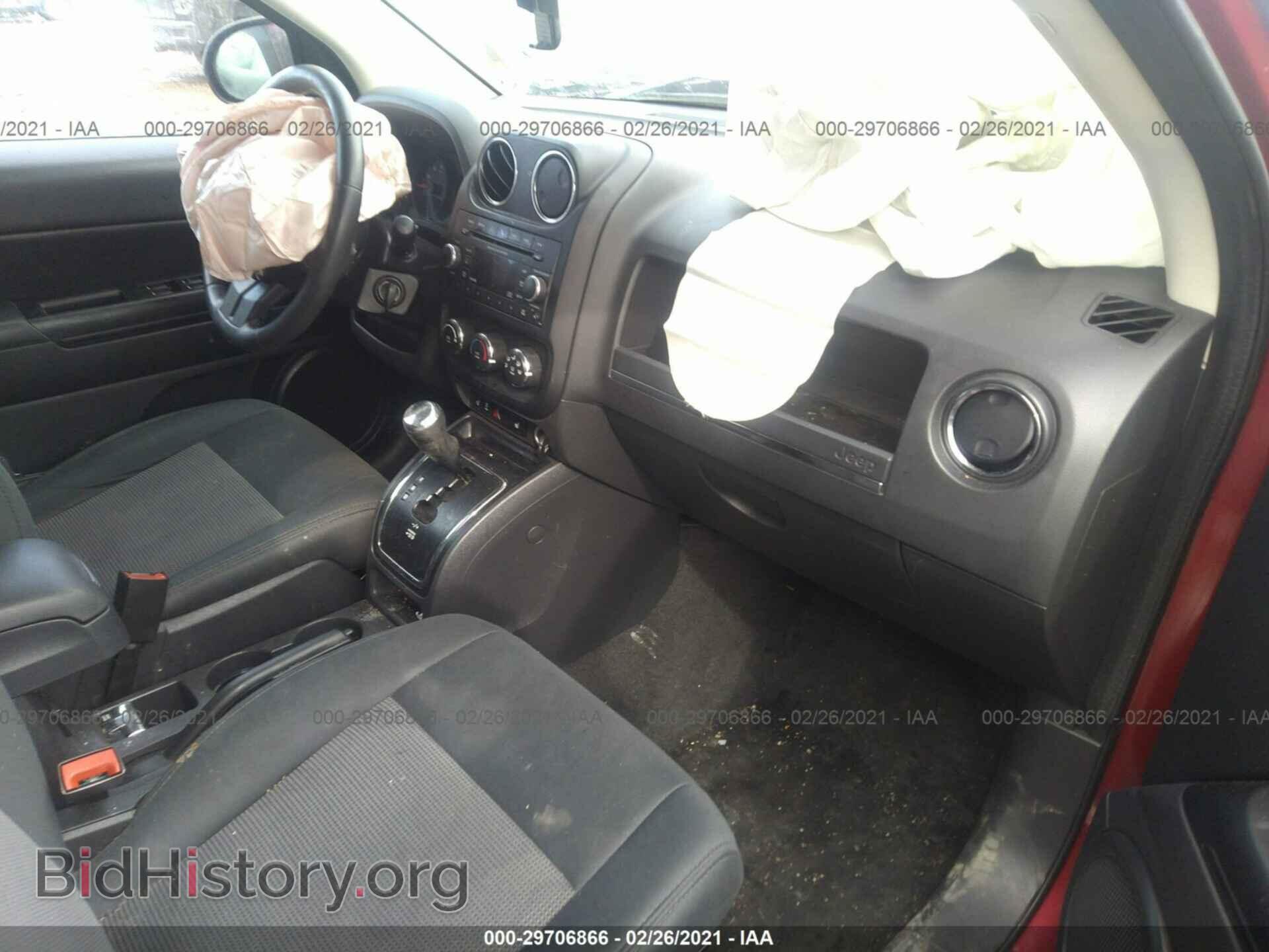 2012 JEEP COMPASS - VIN: 1C4NJDEBXCD656059 - Photo 5