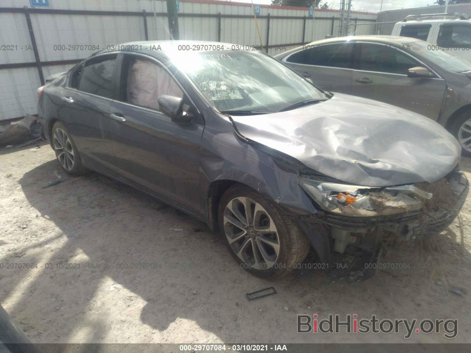 Photo 1HGCR2F55FA021206 - HONDA ACCORD SEDAN 2015