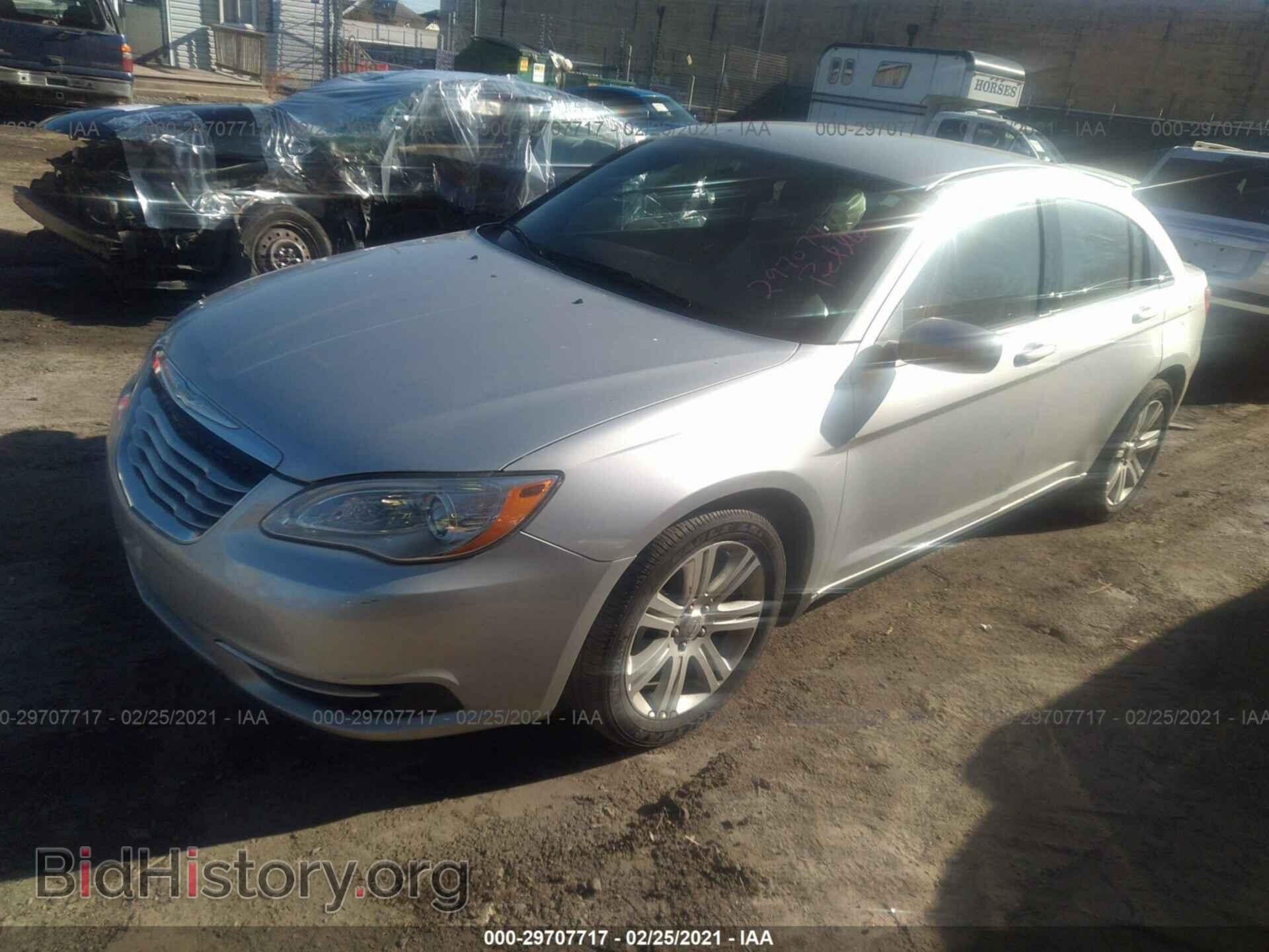 2012 CHRYSLER 200 - VIN: 1C3CCBBB7CN302864 - Photo 2