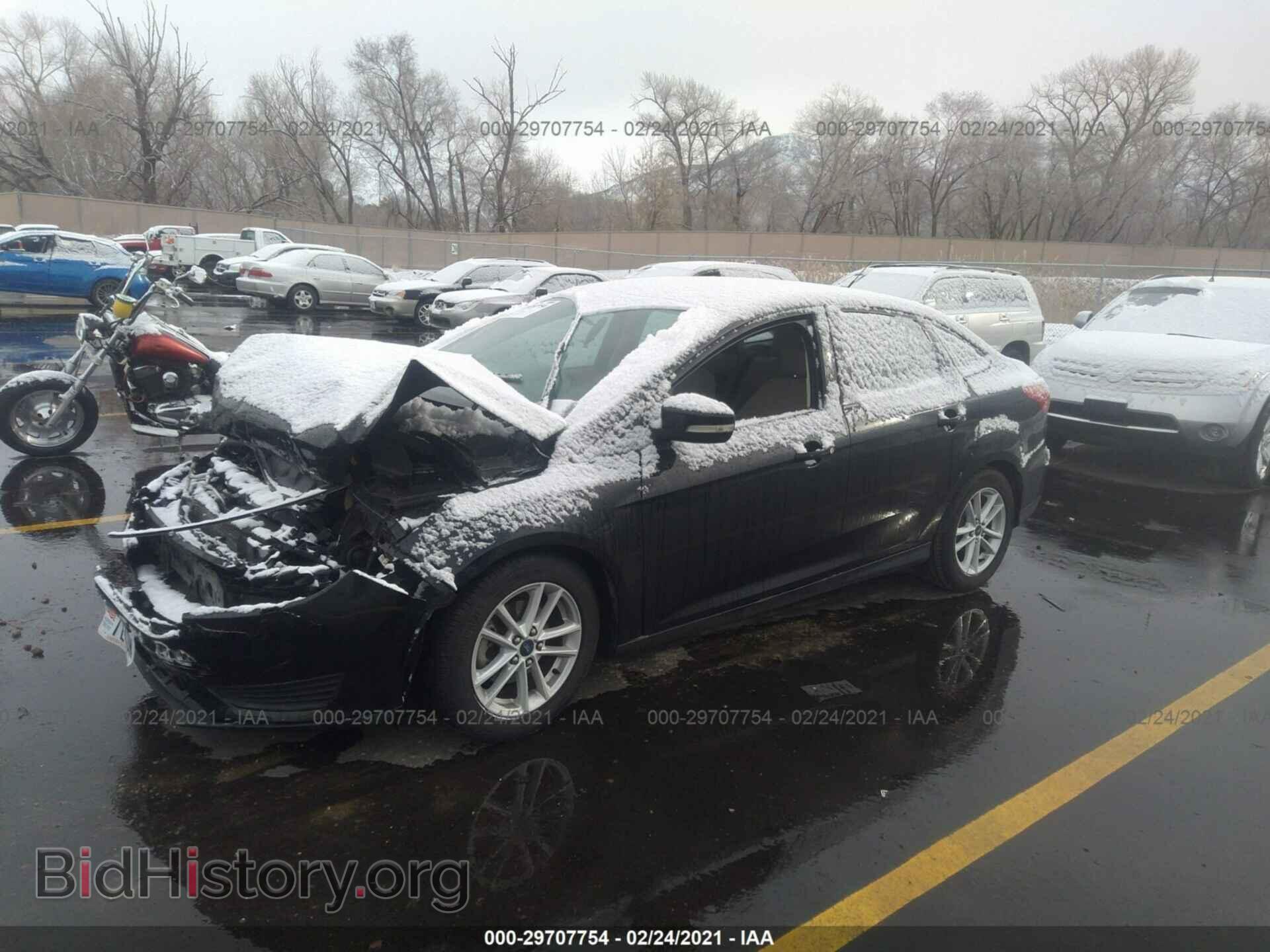 2016 FORD FOCUS - VIN: 1FADP3F25GL238285 - Фото 2