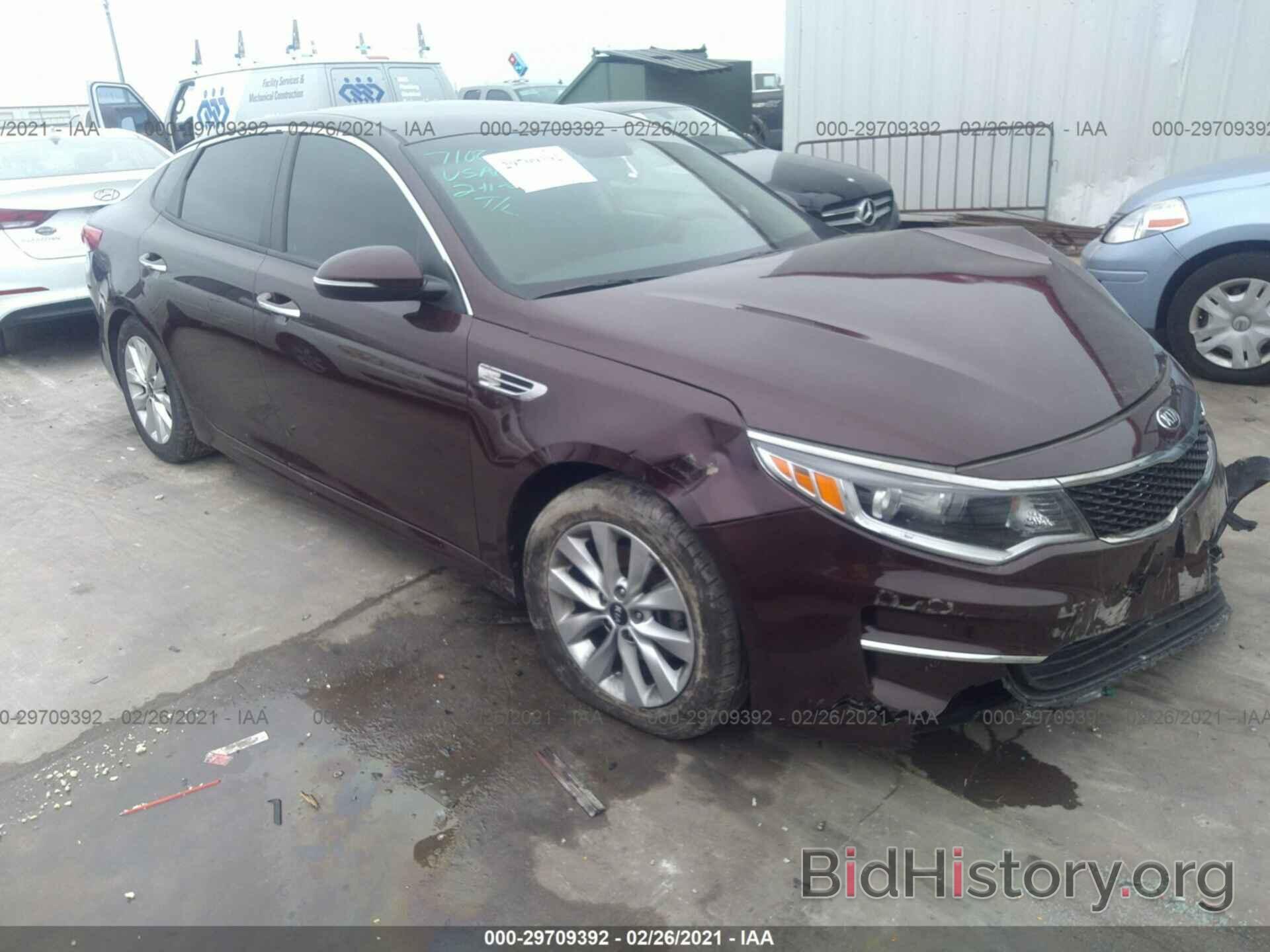 Photo 5XXGT4L32JG266848 - KIA OPTIMA 2018