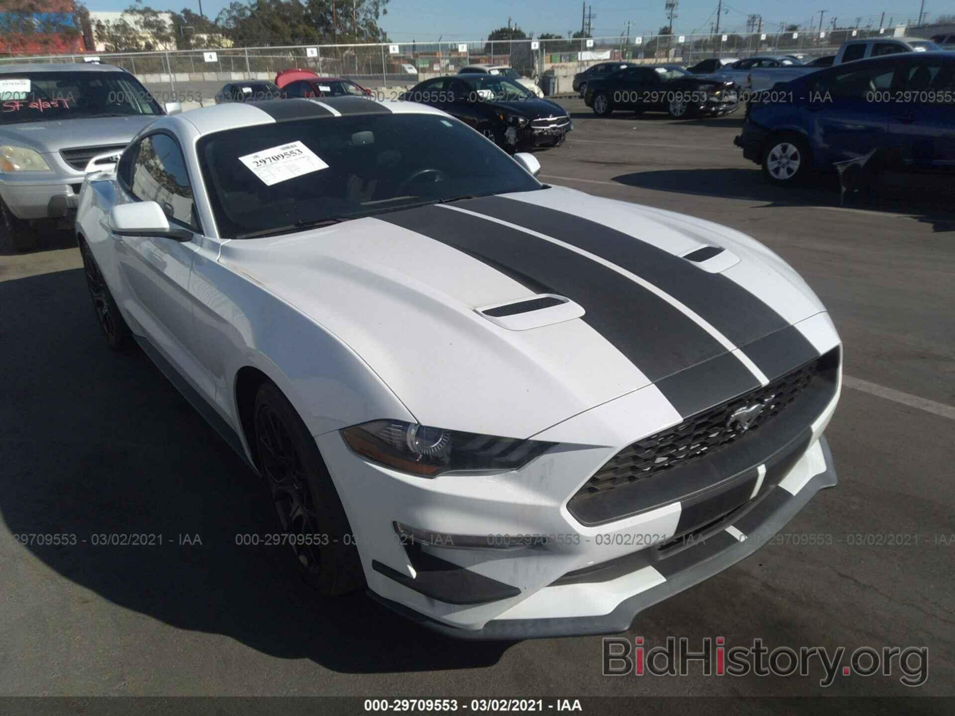 Photo 1FA6P8TH4J5163606 - FORD MUSTANG 2018