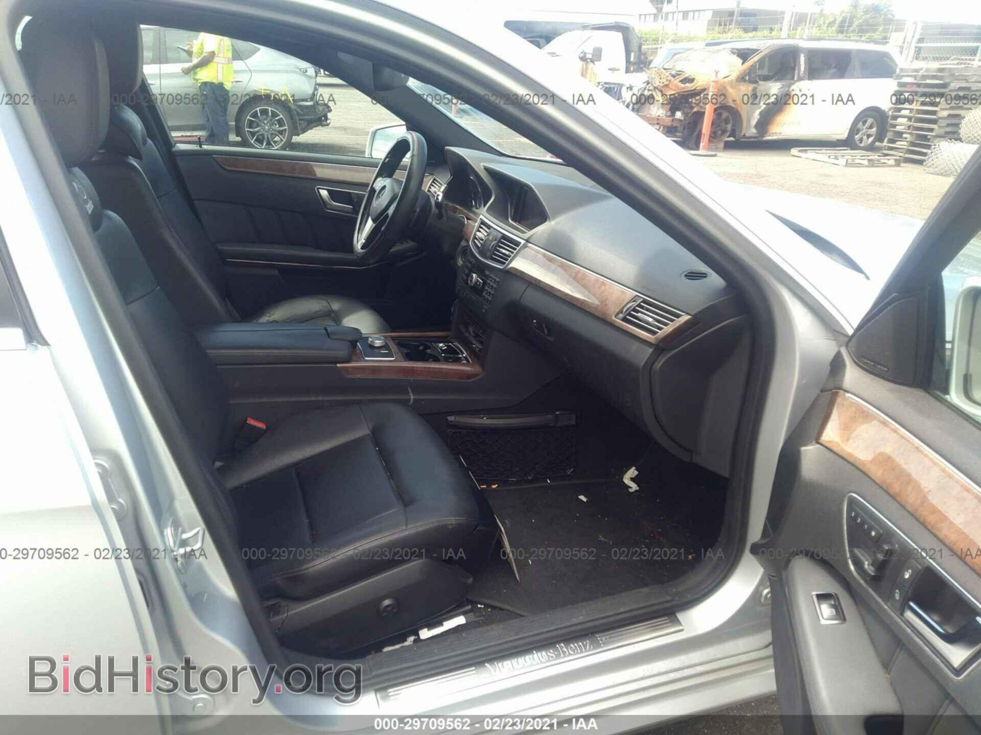 2012 MERCEDES-BENZ E-CLASS - VIN: WDDHF8JBXCA635831 - Фото 5