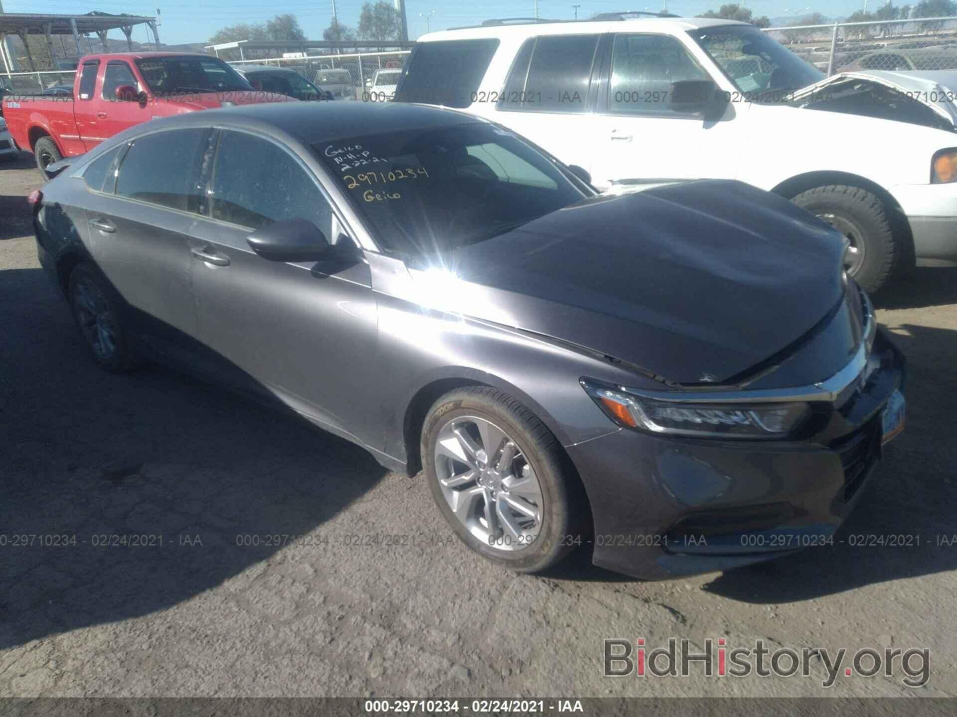 Photo 1HGCV1F13KA027700 - HONDA ACCORD SEDAN 2019