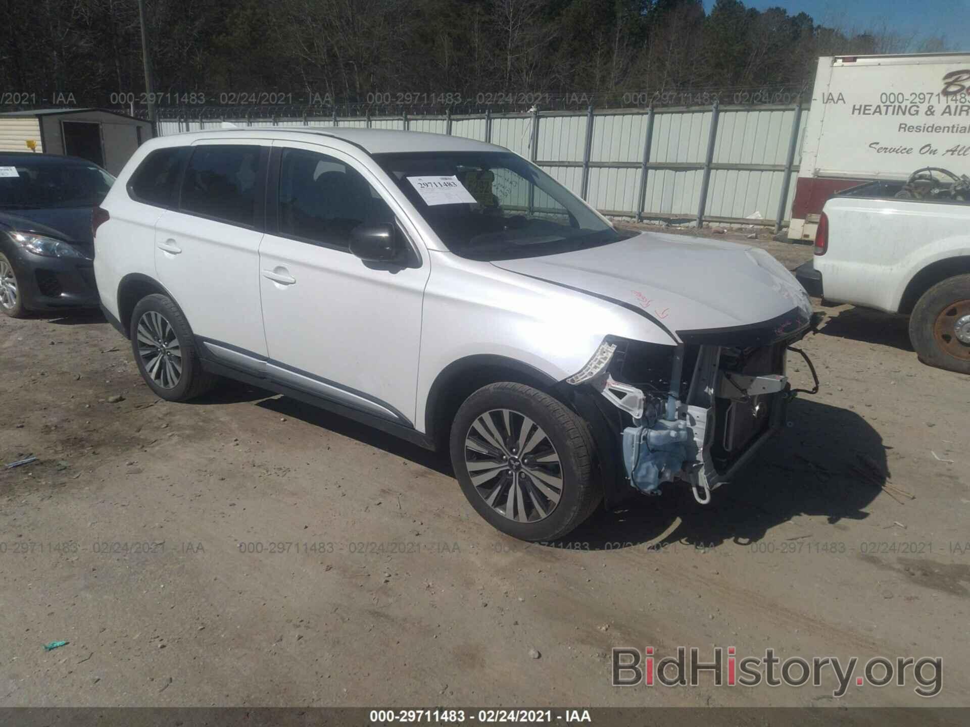 Photo JA4AD2A37KZ005167 - MITSUBISHI OUTLANDER 2019