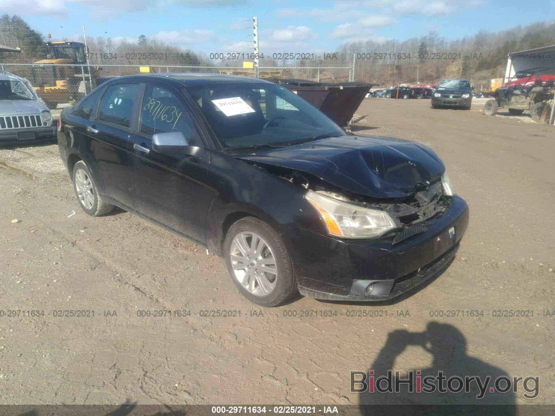 Photo 1FAHP3HN2BW195329 - FORD FOCUS 2011